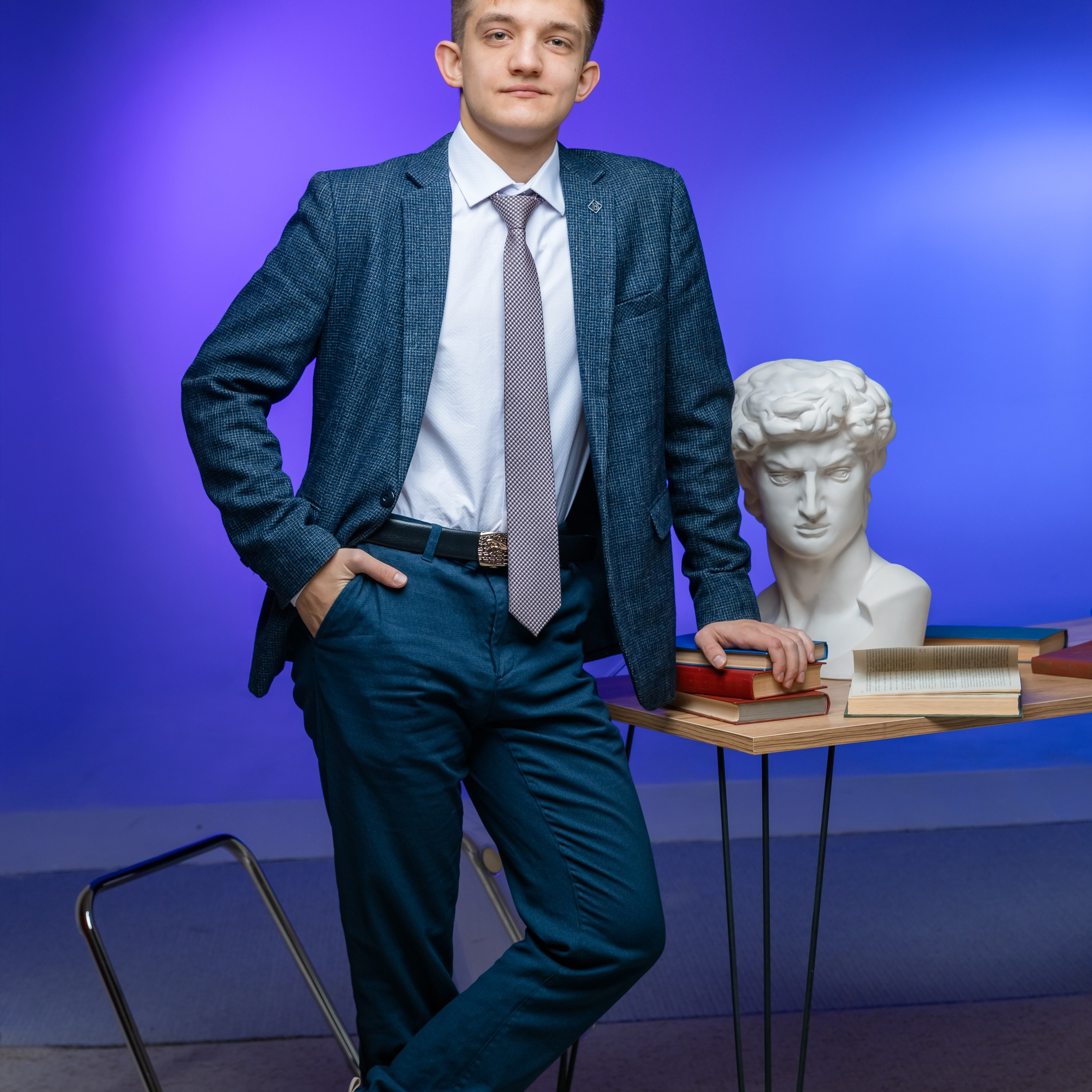 Позирование портреты. Выпускные альбомы для детского сада и школы