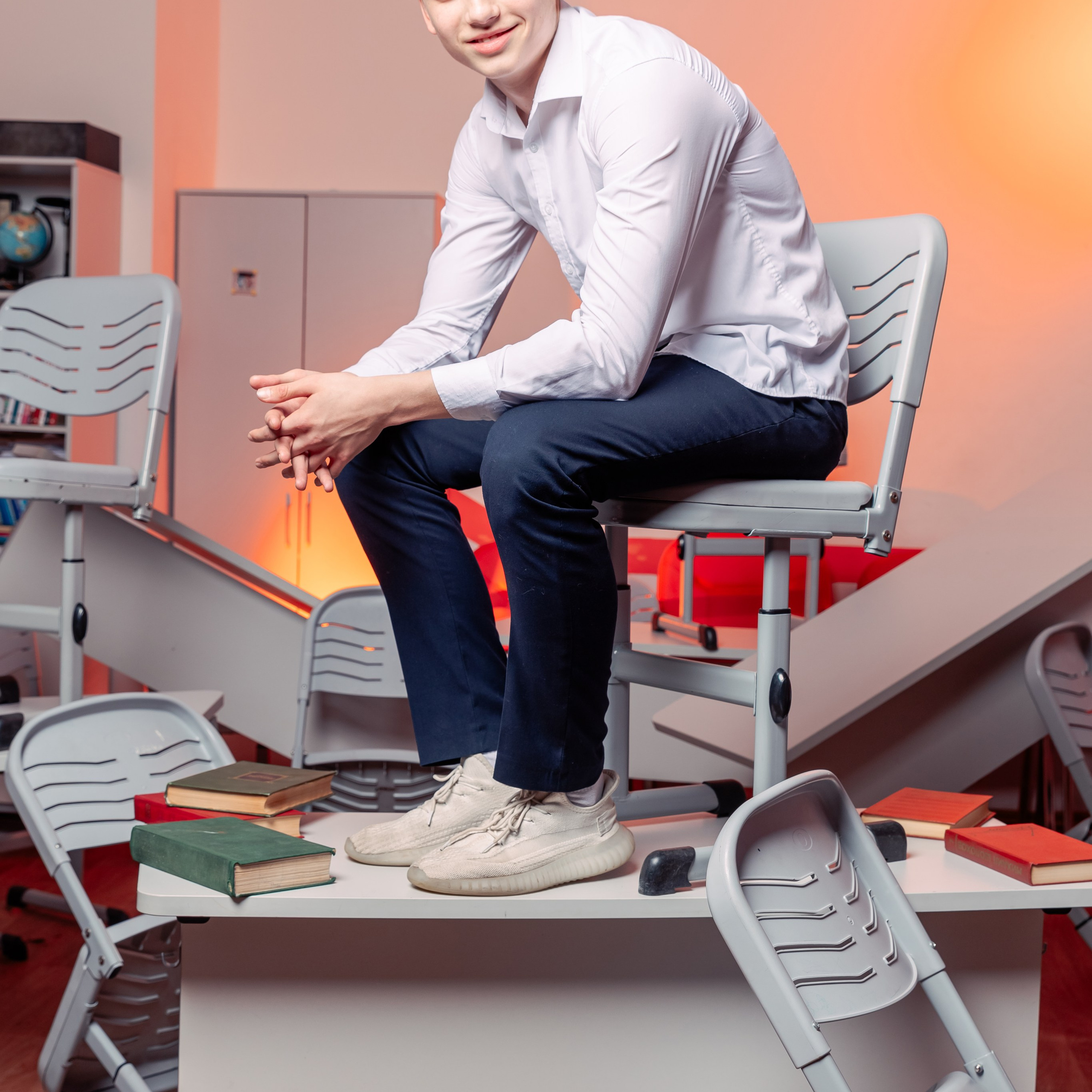 Позирование портреты. Выпускные альбомы для детского сада и школы