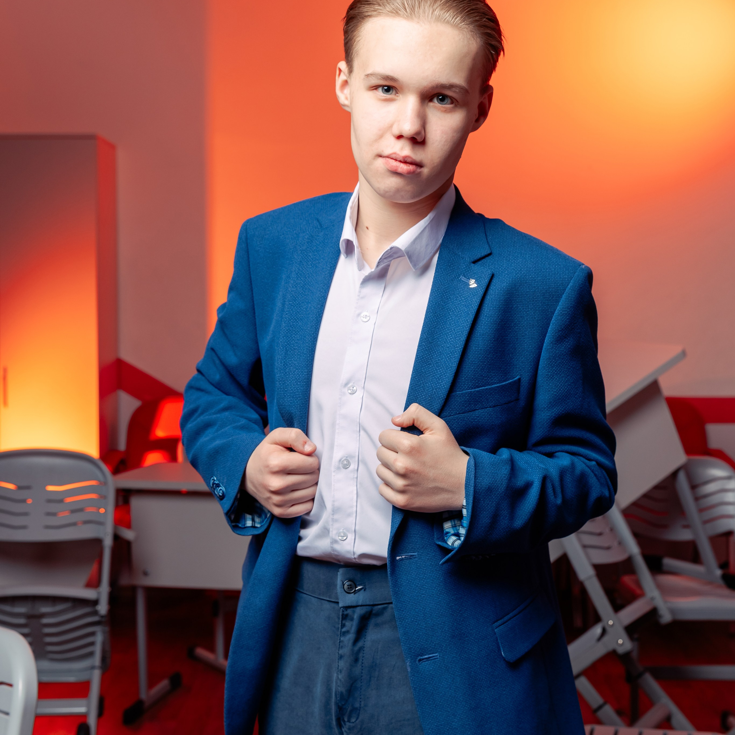 Позирование портреты. Выпускные альбомы для детского сада и школы