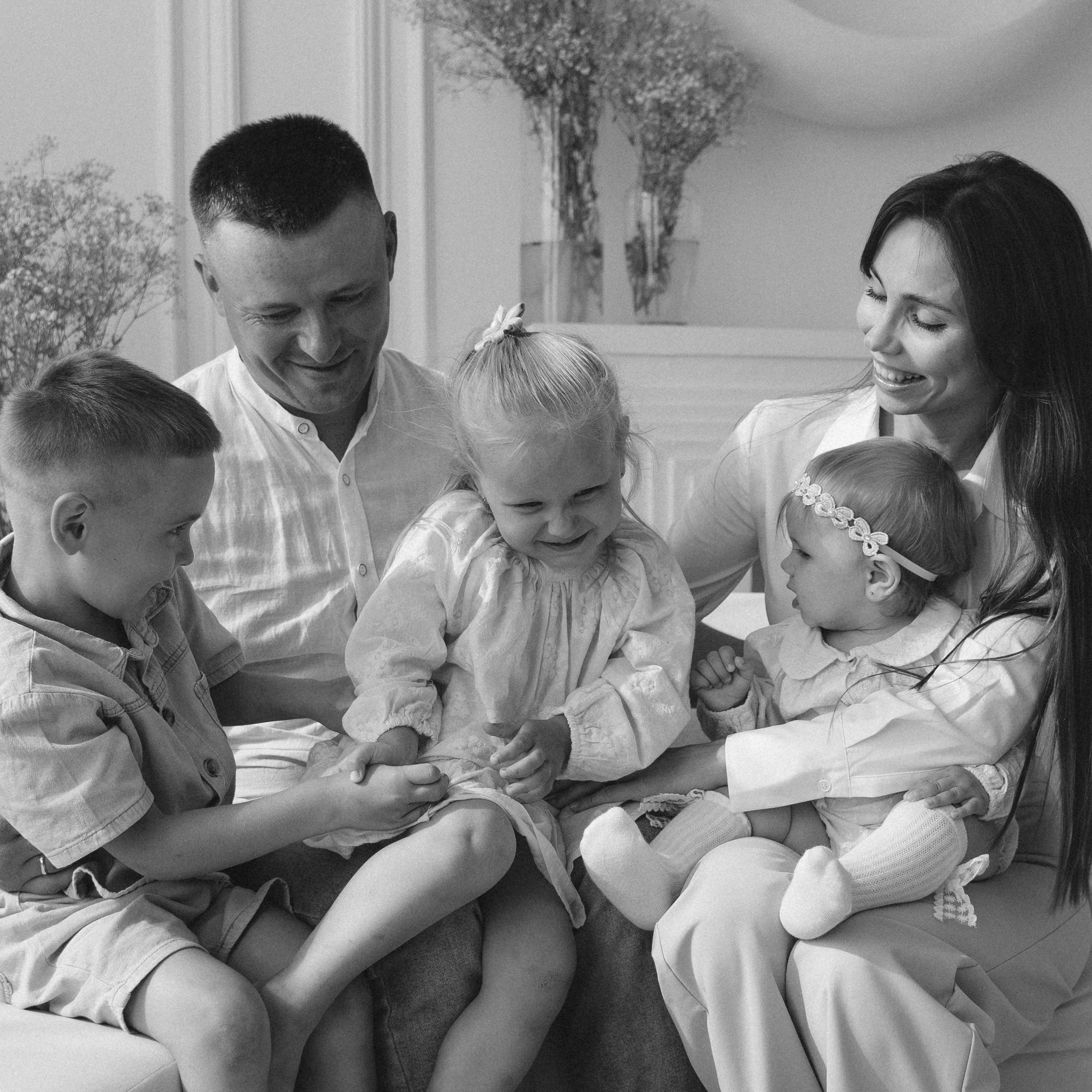 Таня, Максим, Ярик, Мила, Тая. Семейный фотограф в Омске Смирнова Светлана