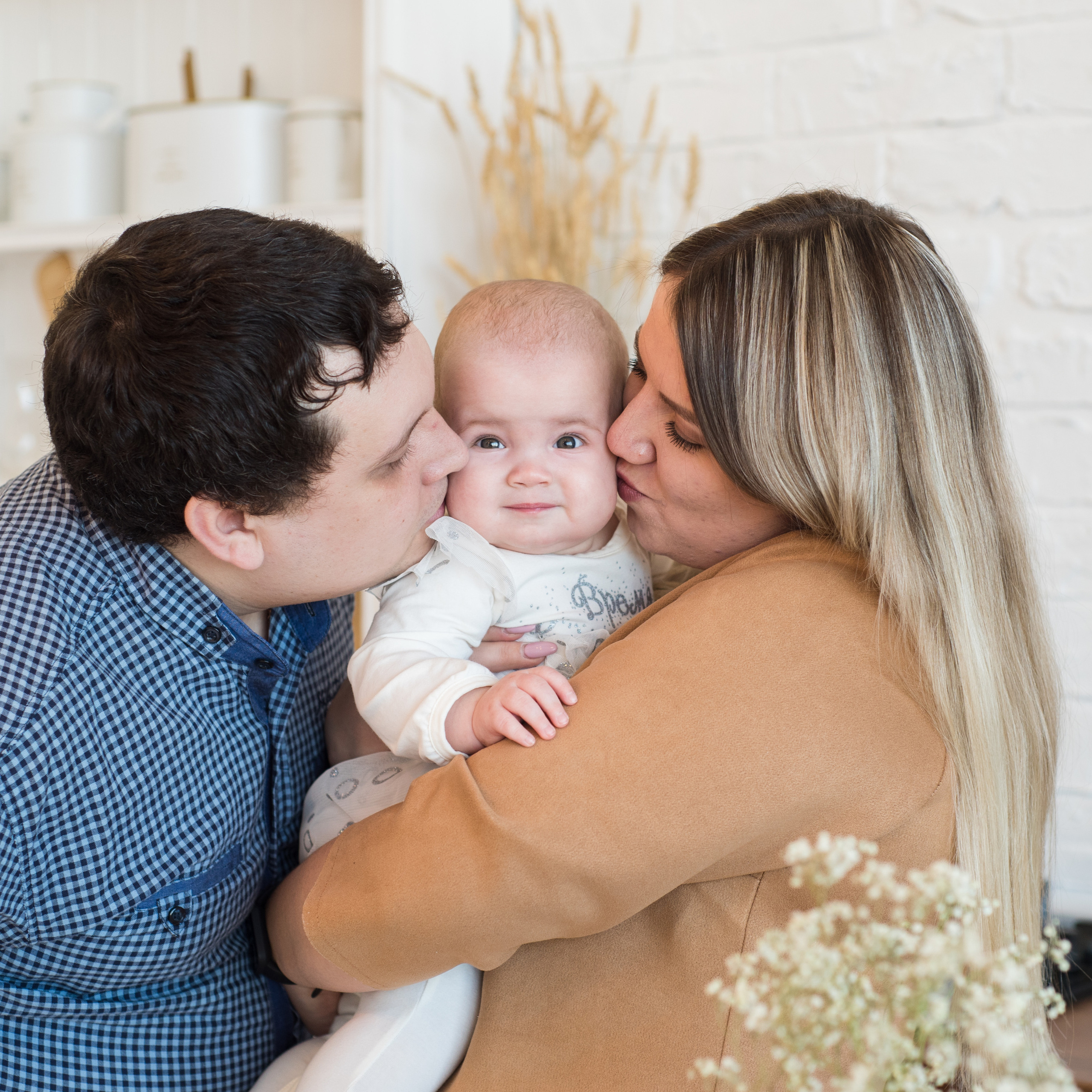 Алёна, Алексей и Вероника. Семейный фотограф в Омске Смирнова Светлана
