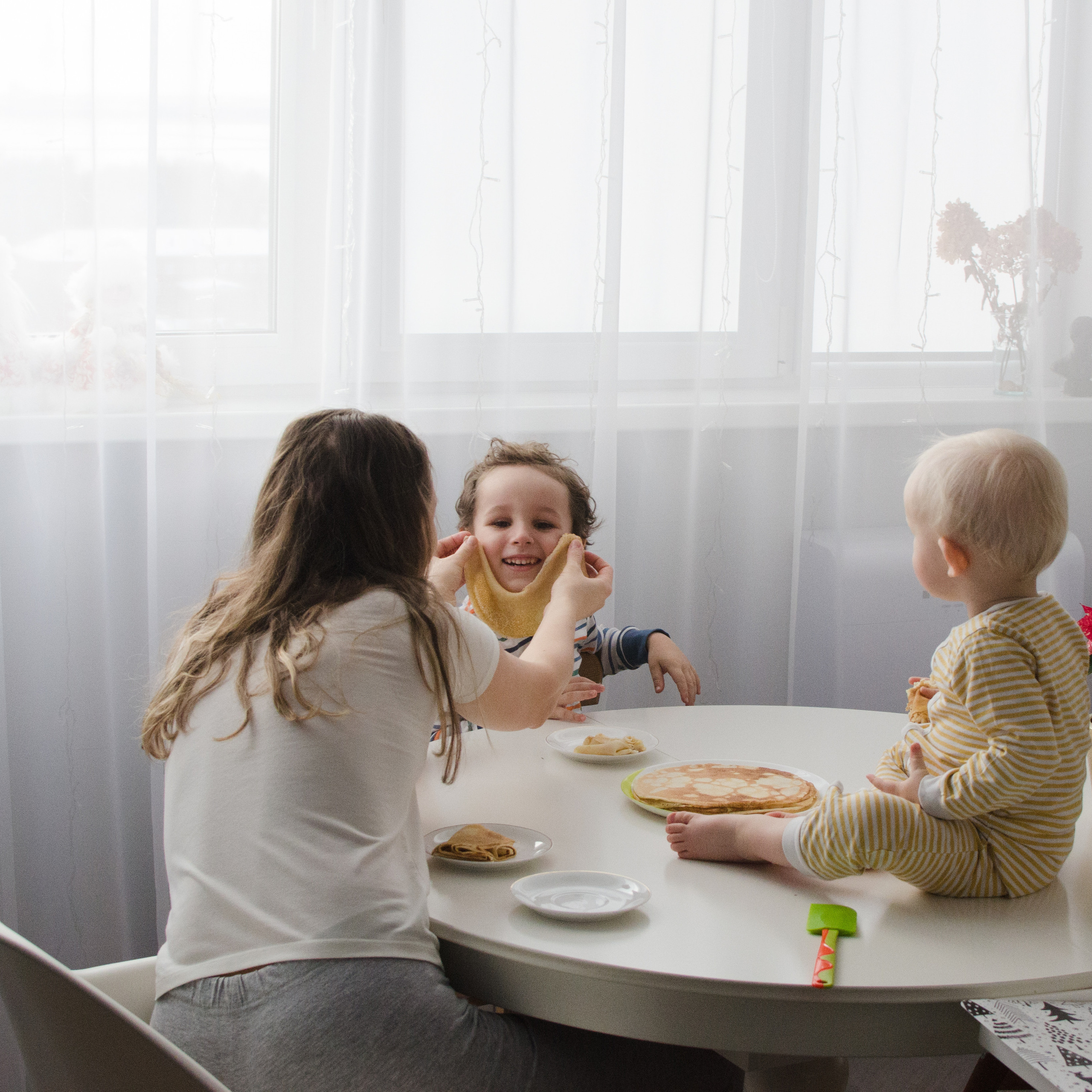 В гостях у Алёны и Никиты. Семейный фотограф в Омске Смирнова Светлана
