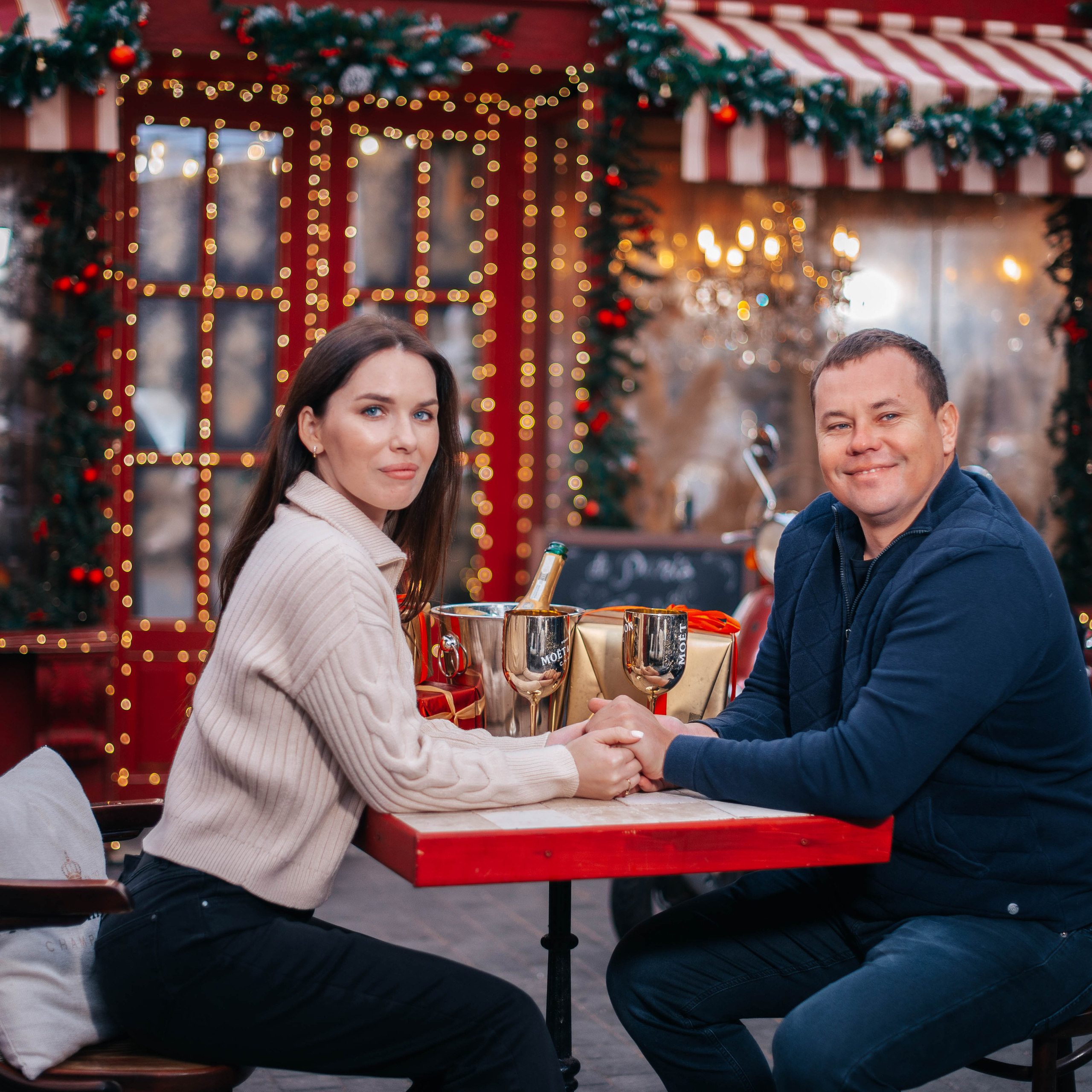 Новогодняя