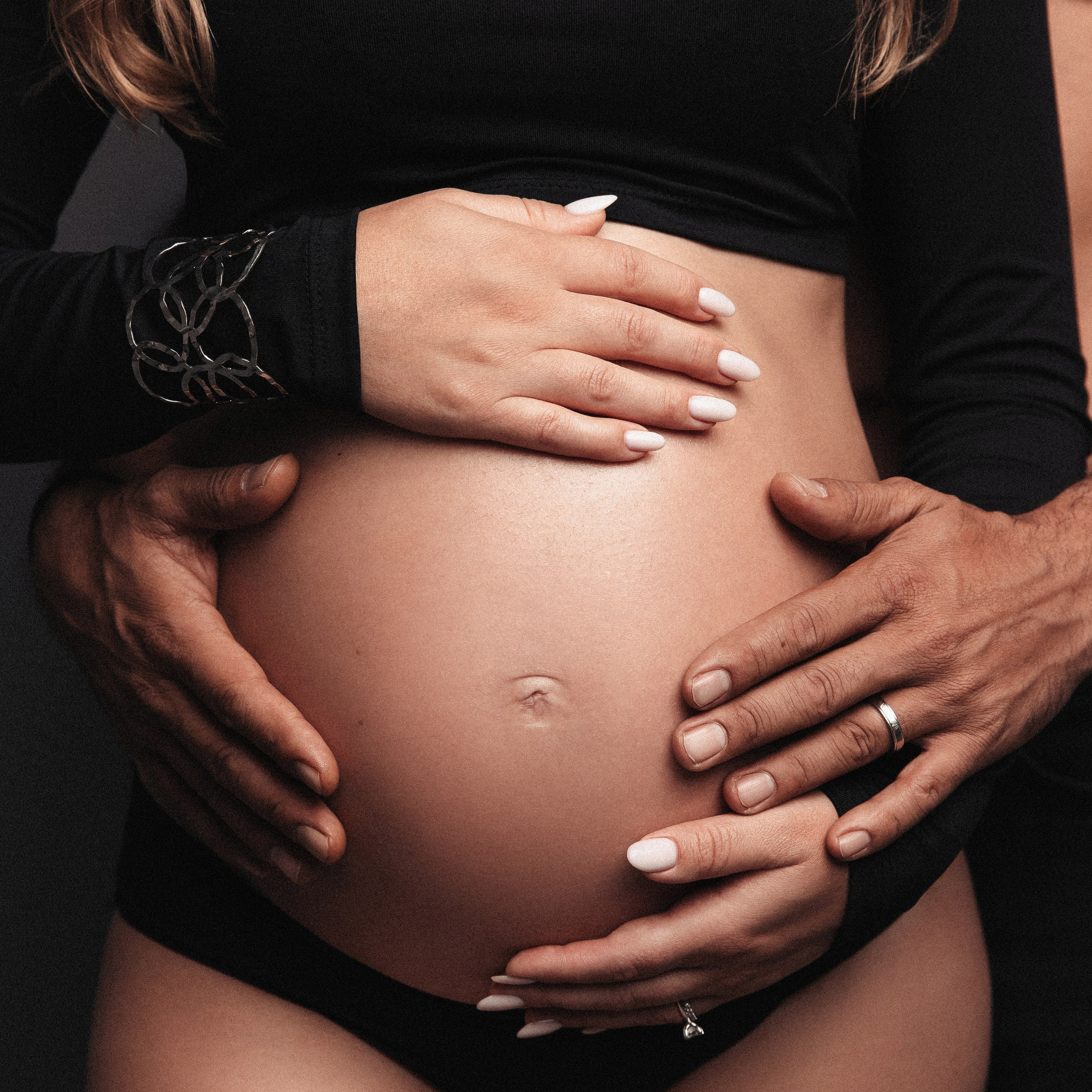Reviews. LOS ANGELES MATERNITY & FAMILY PHOGRAPHER