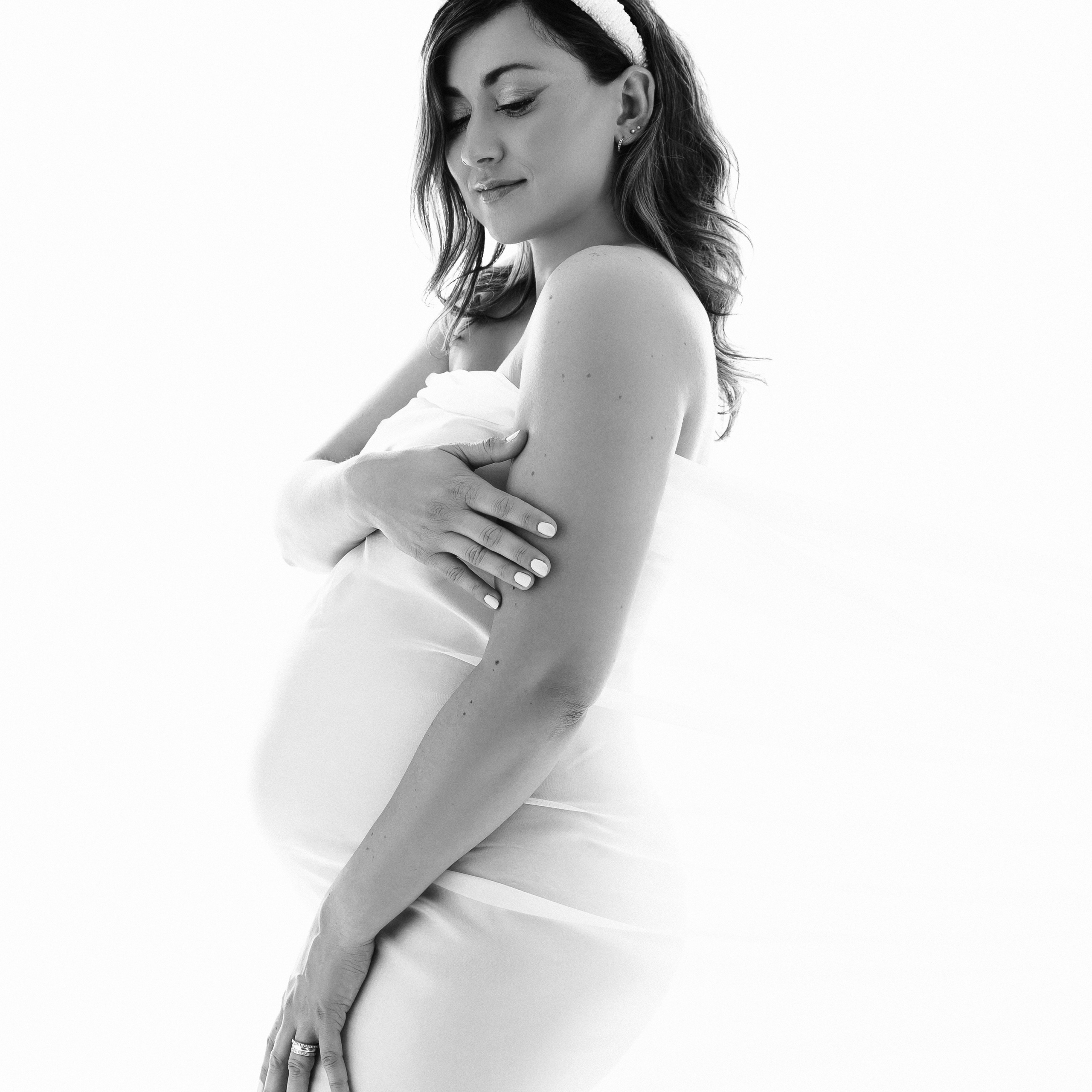 Reviews. LOS ANGELES MATERNITY & FAMILY PHOGRAPHER