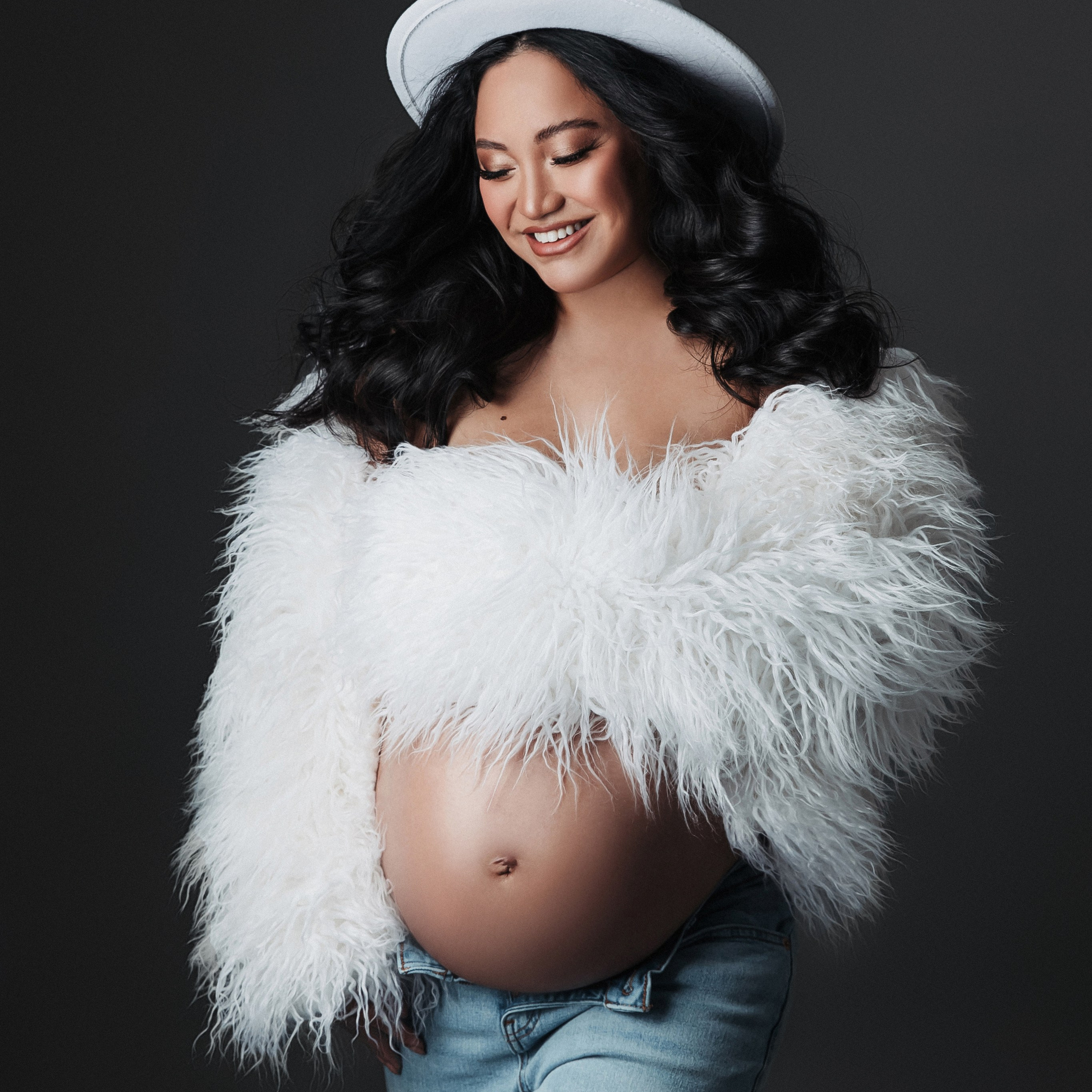 Reviews. LOS ANGELES MATERNITY & FAMILY PHOGRAPHER