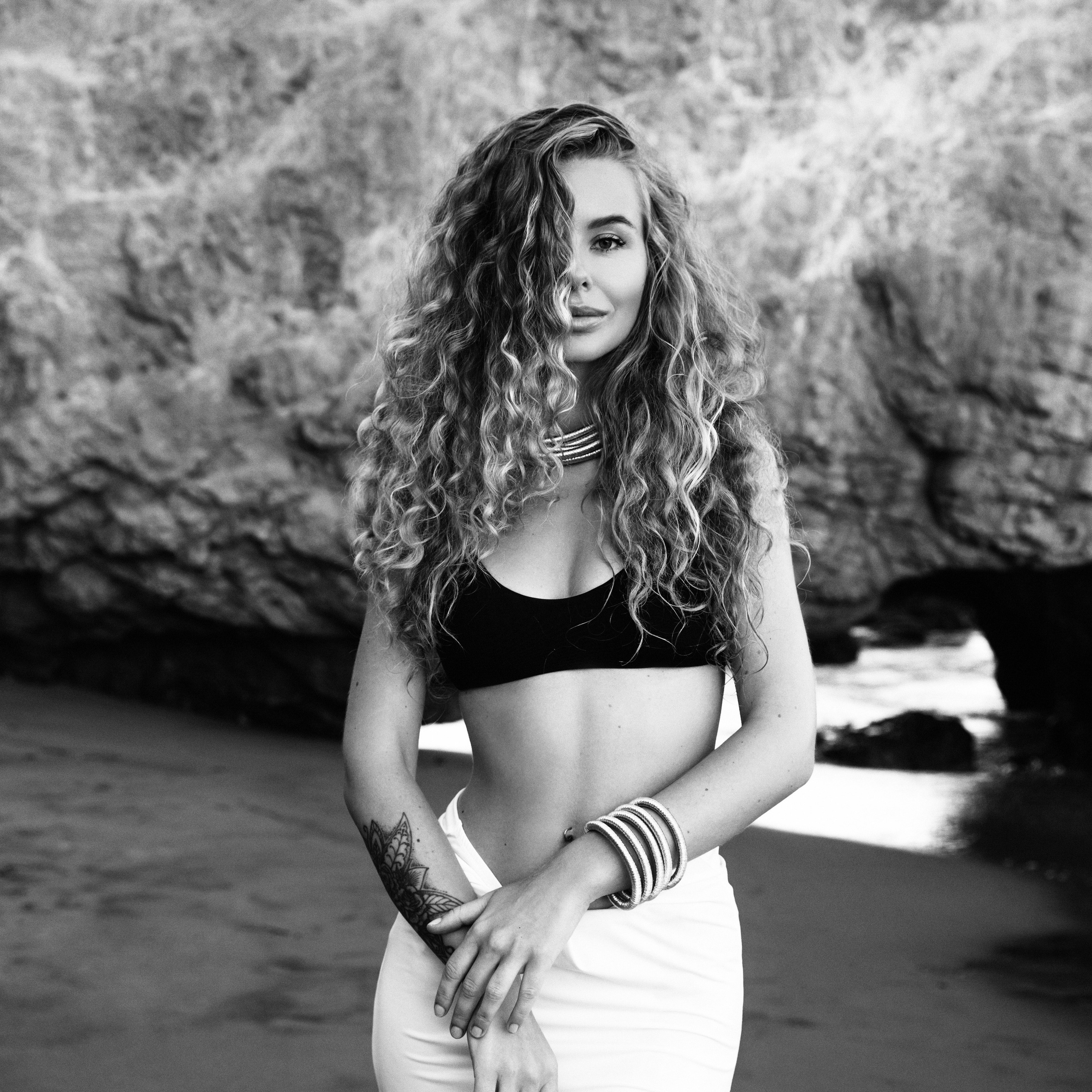 Reviews. LOS ANGELES MATERNITY & FAMILY PHOGRAPHER