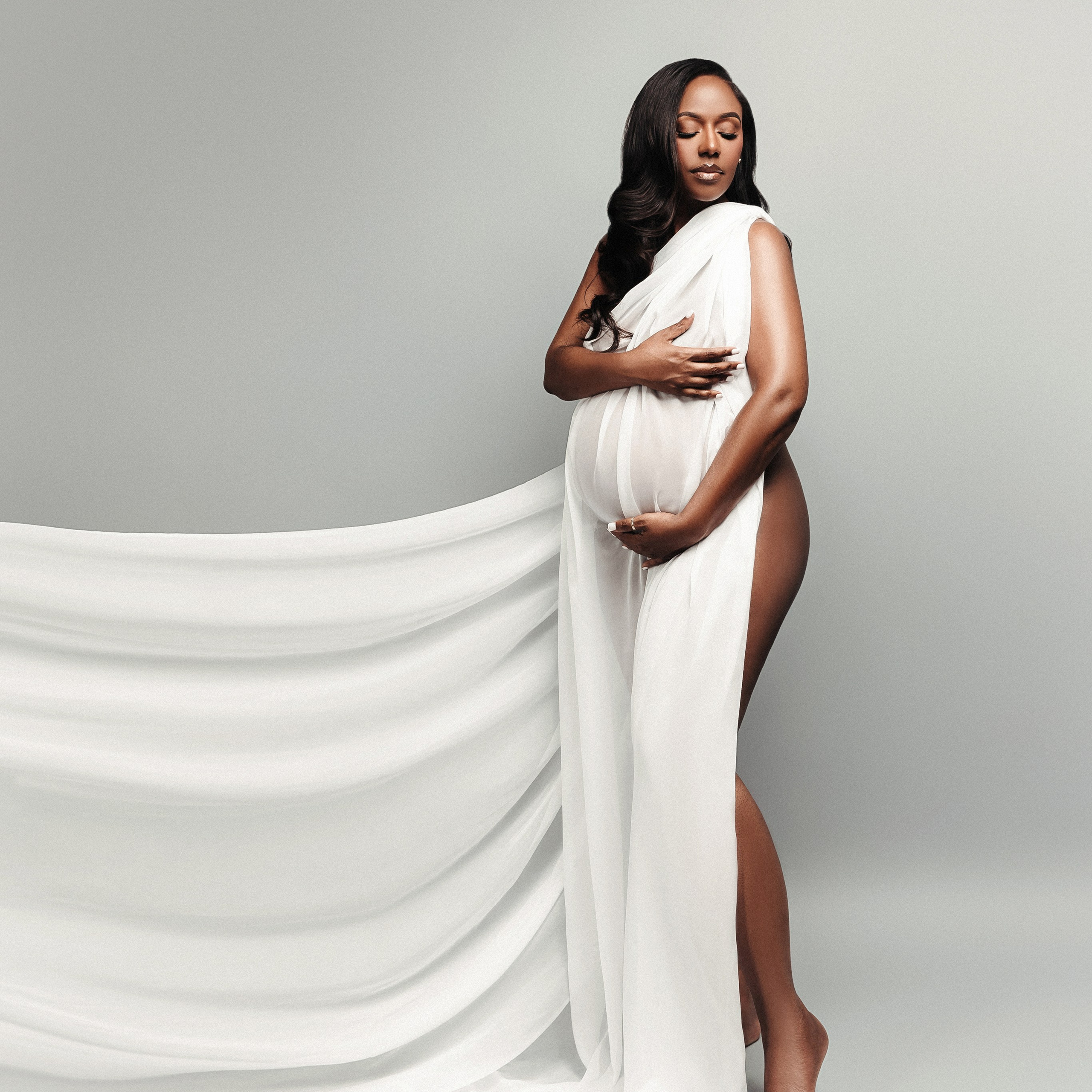 Reviews. LOS ANGELES MATERNITY & FAMILY PHOGRAPHER