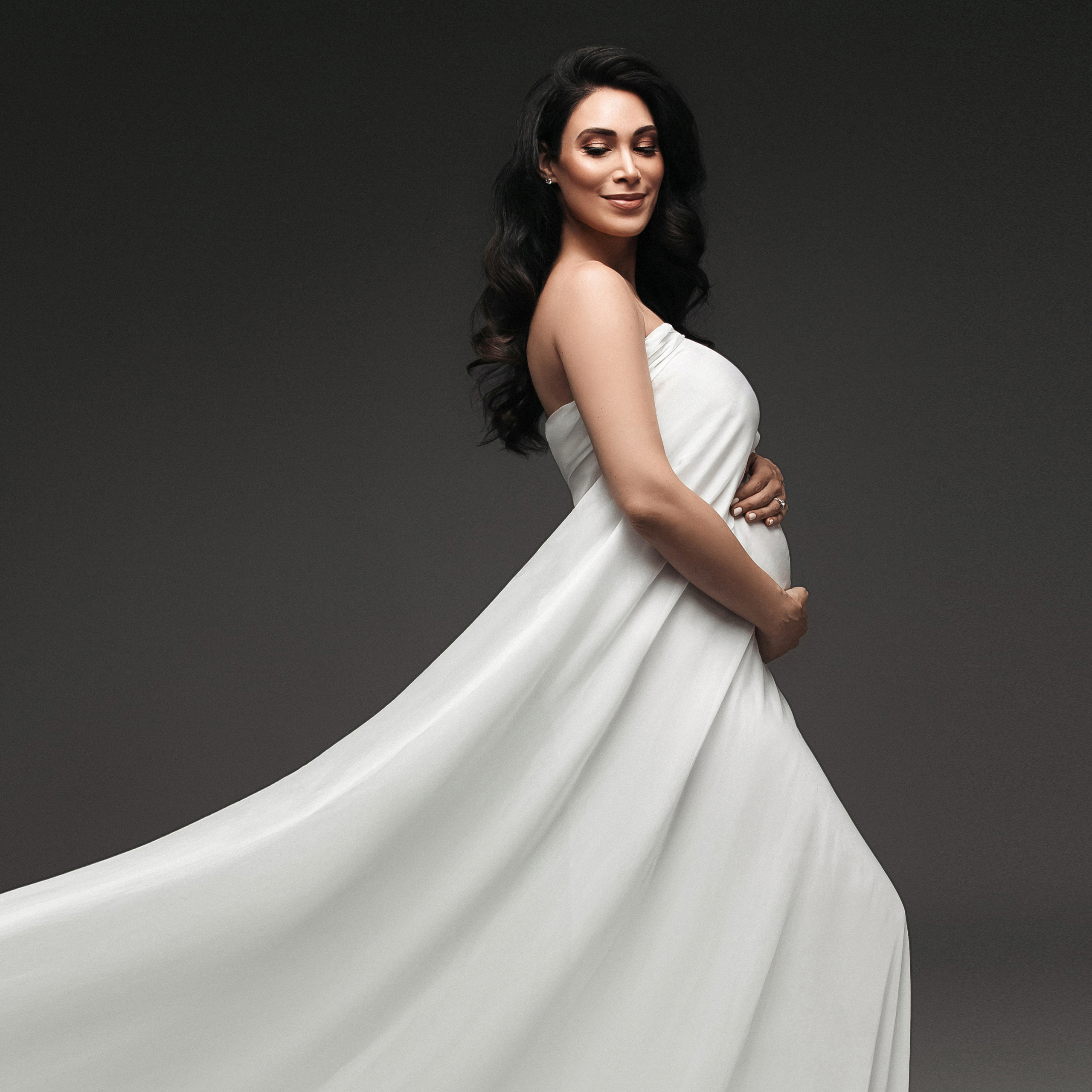 Reviews. LOS ANGELES MATERNITY & FAMILY PHOGRAPHER