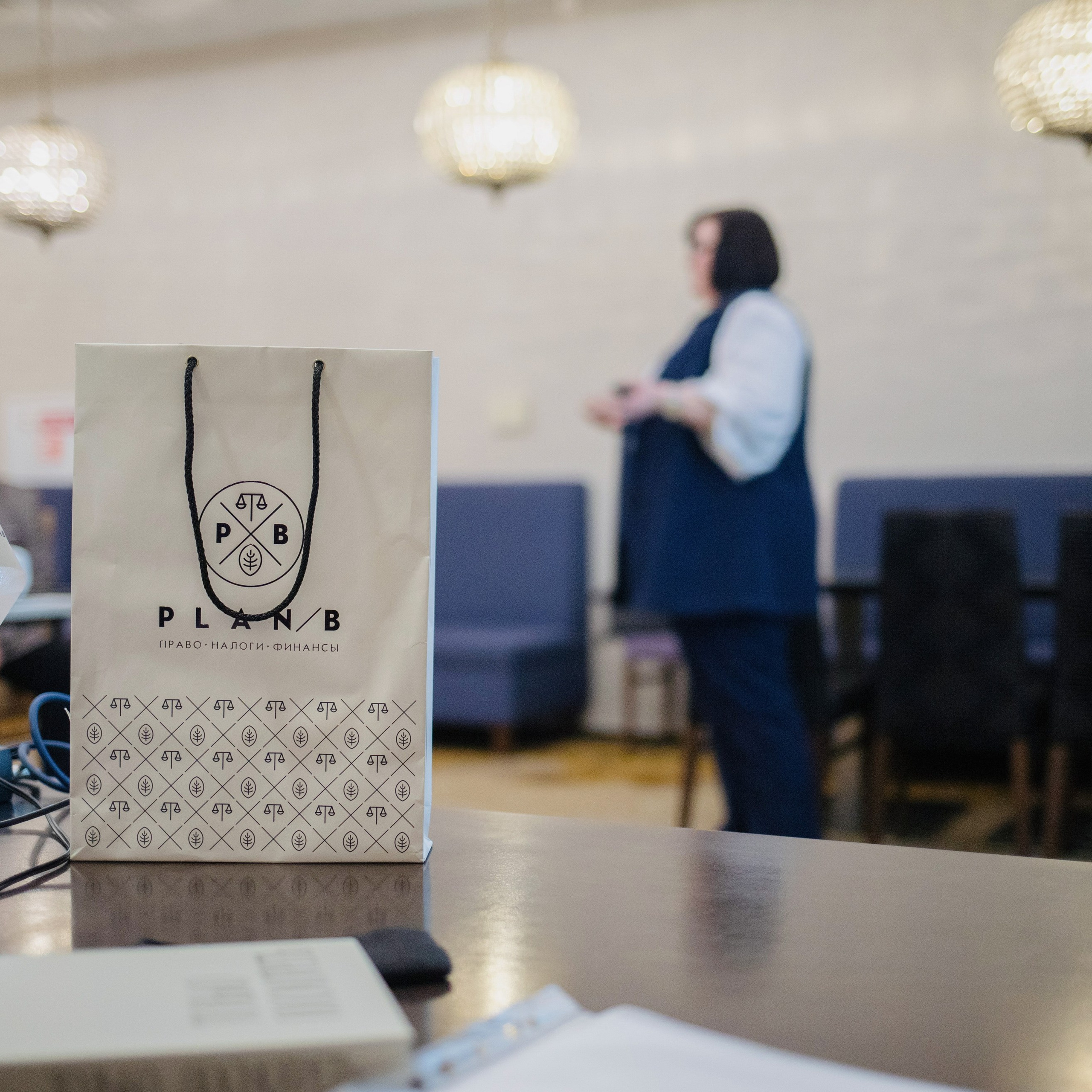 PEOPLE SAYS. Photographer Alina Skitovich