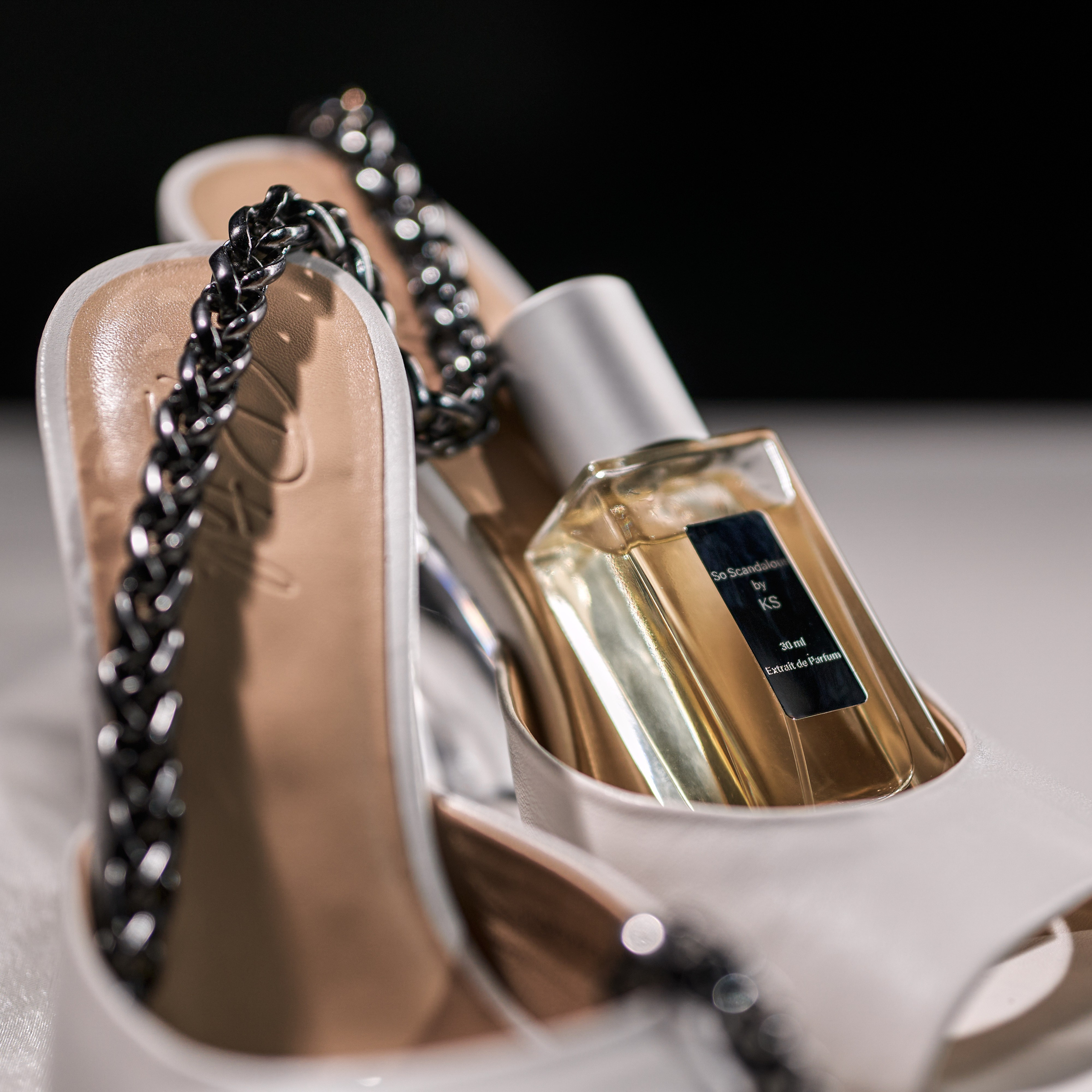 Контент-съемка для бренда парфюма. Фотограф людей и животных в Санкт-Петербурге Марина Бурмистрова