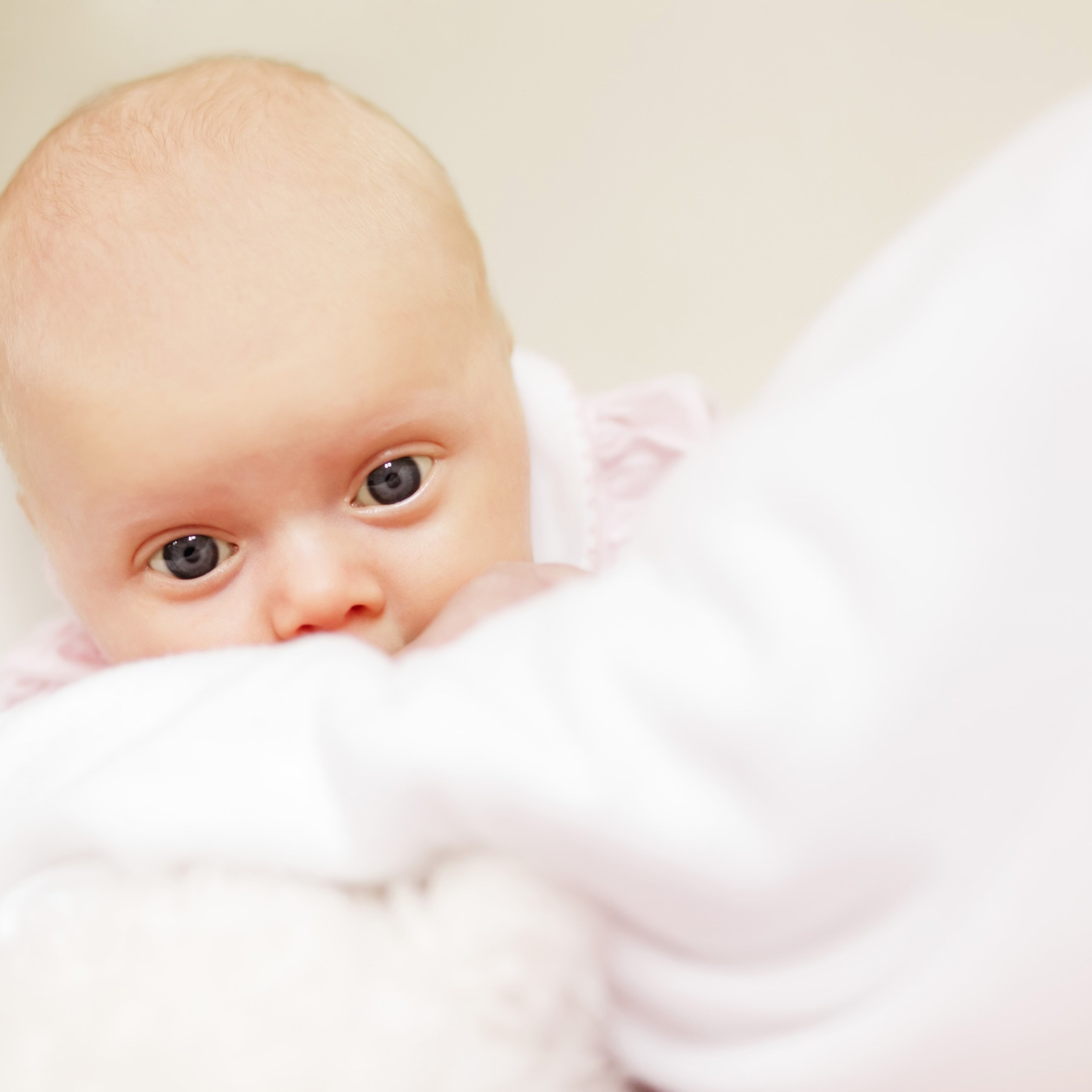 Первые фотографии после рождения