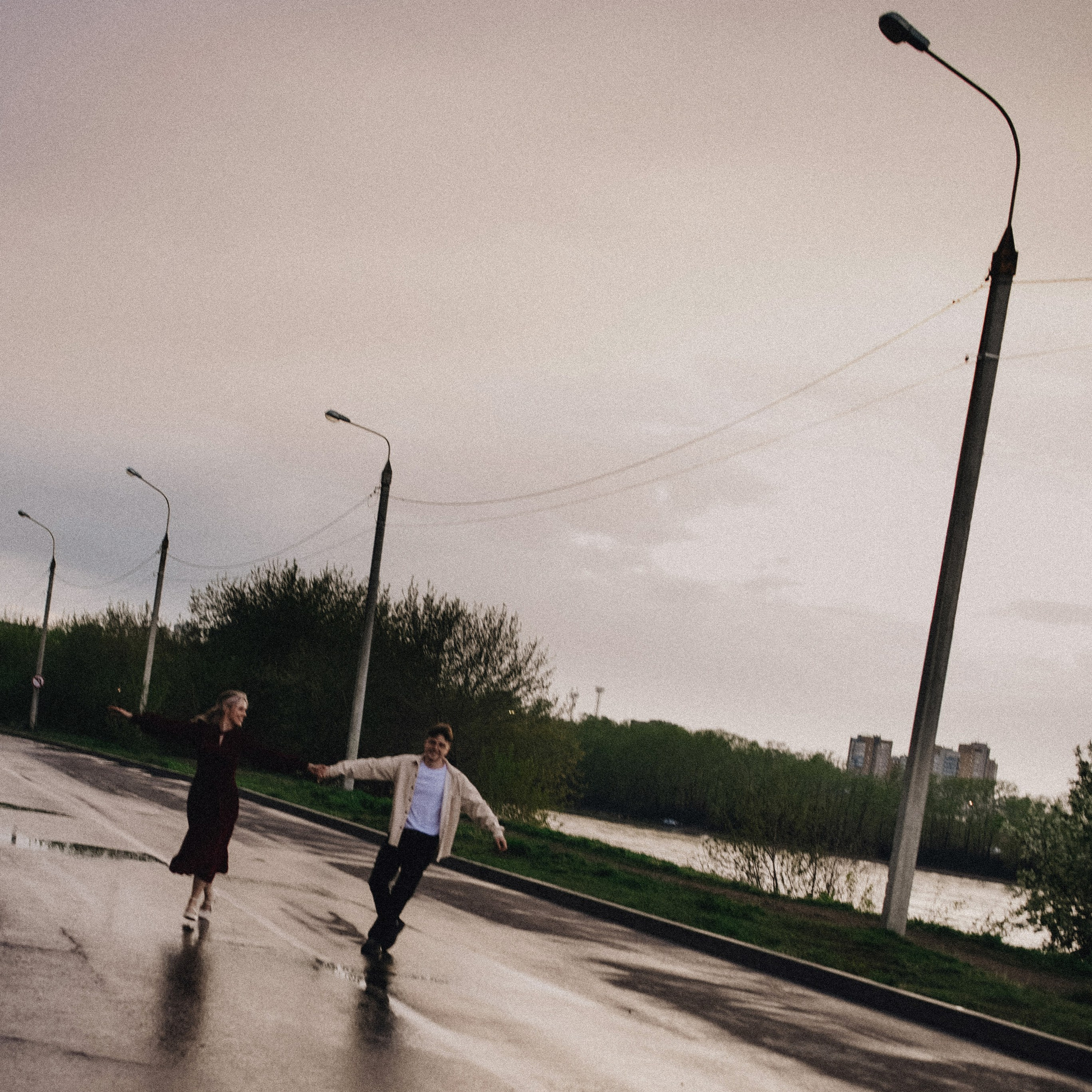 Полина, Игорь и почтиПитер