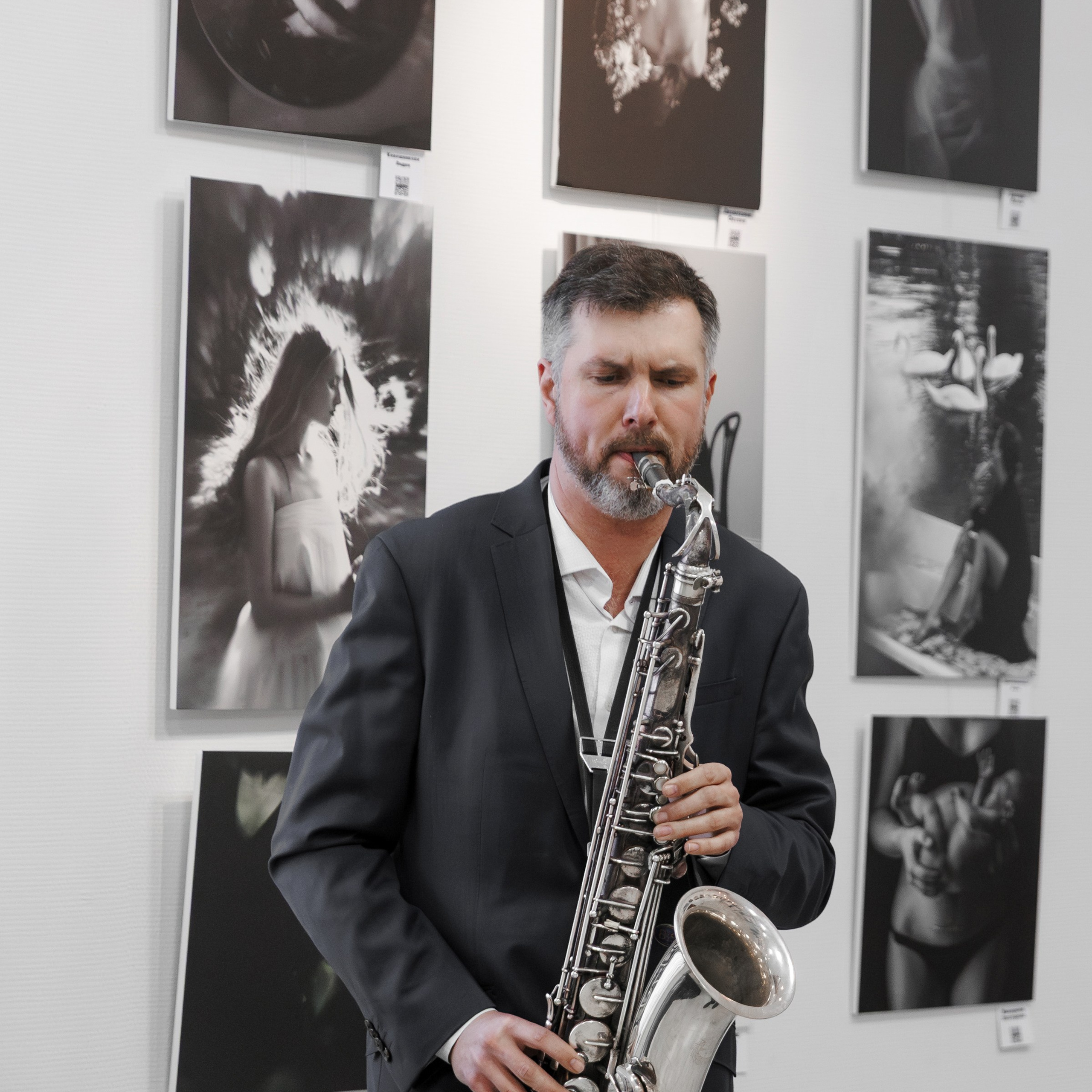 IV биеннале черно-белой фотографии MFamilia в Галерее Центра книги и графики. Организация фотовыставок в Петербурге и Москве, MFamilia (МФамилия)