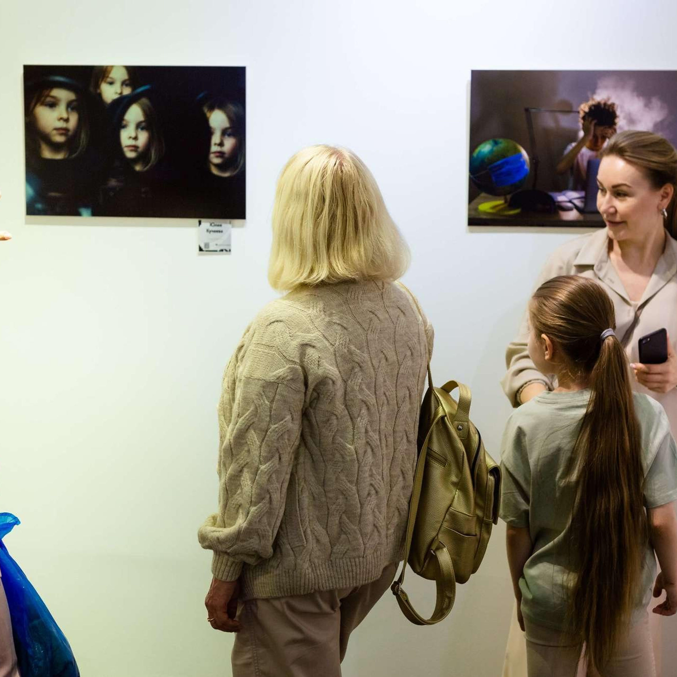 Фотовыставка «Детский портрет», 2021. Организация фотовыставок в Петербурге и Москве, MFamilia (МФамилия)