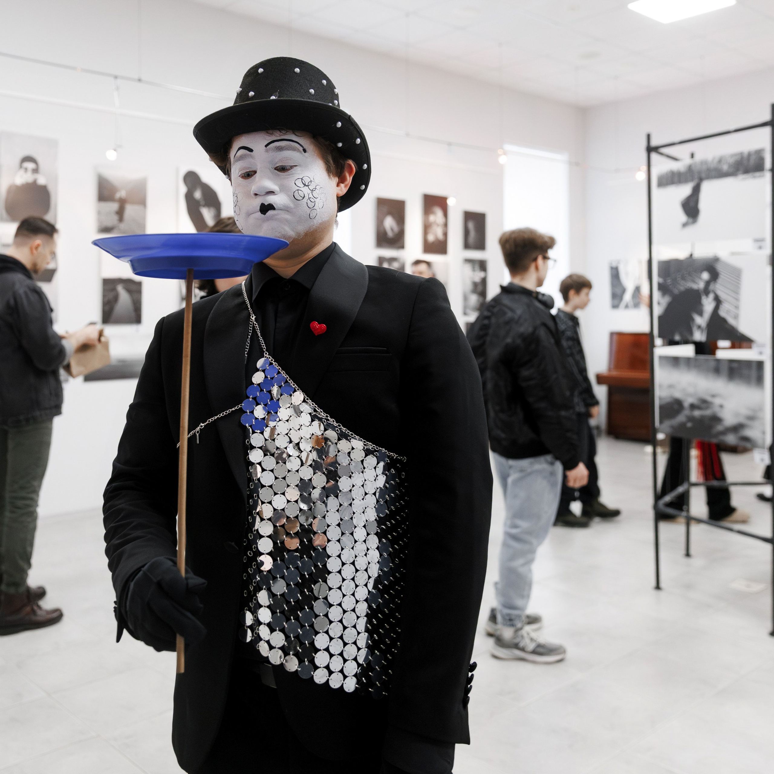 IV биеннале черно-белой фотографии MFamilia в Галерее Центра книги и графики. Организация фотовыставок в Петербурге и Москве, MFamilia (МФамилия)