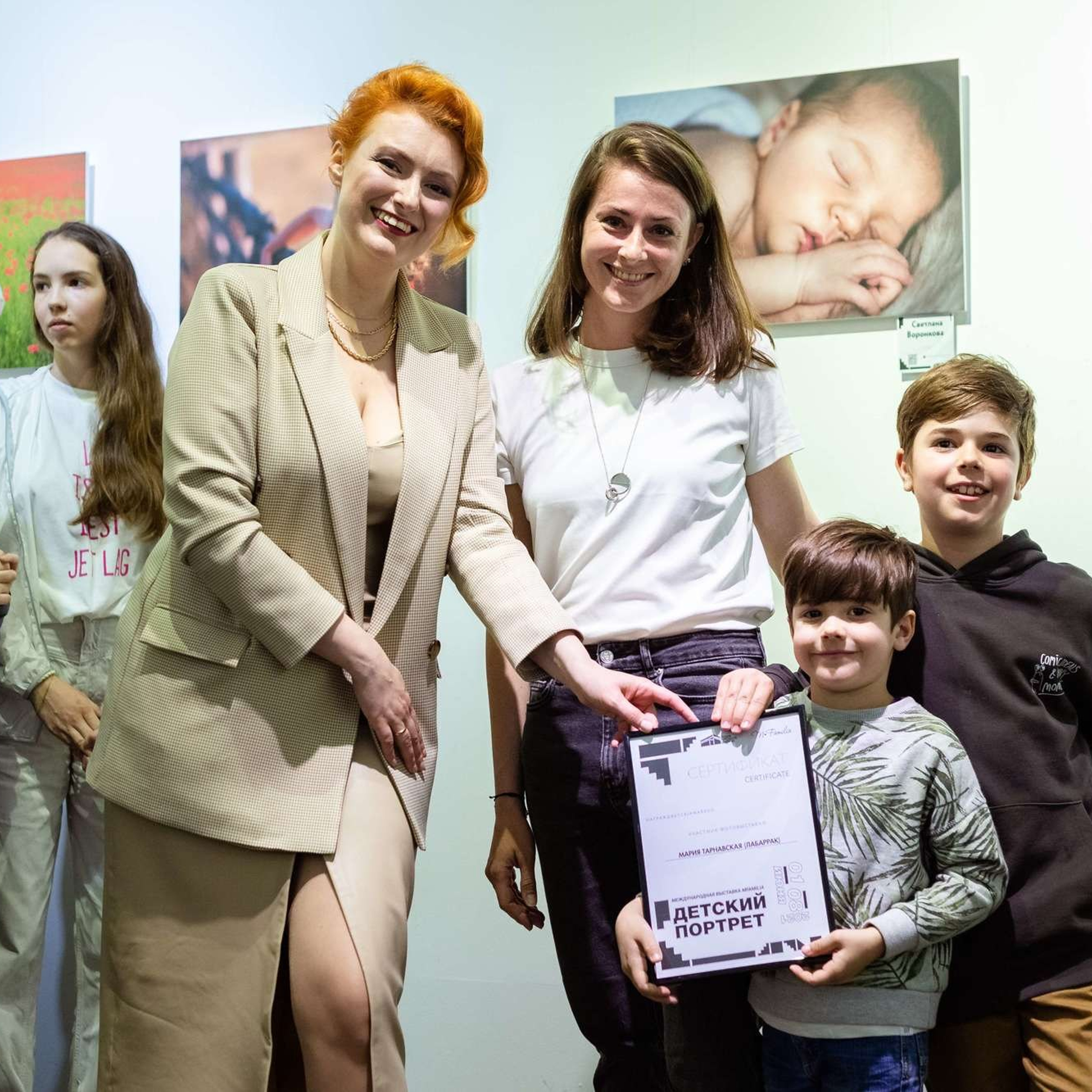 Фотовыставка «Детский портрет», 2021. Организация фотовыставок в Петербурге и Москве, MFamilia (МФамилия)