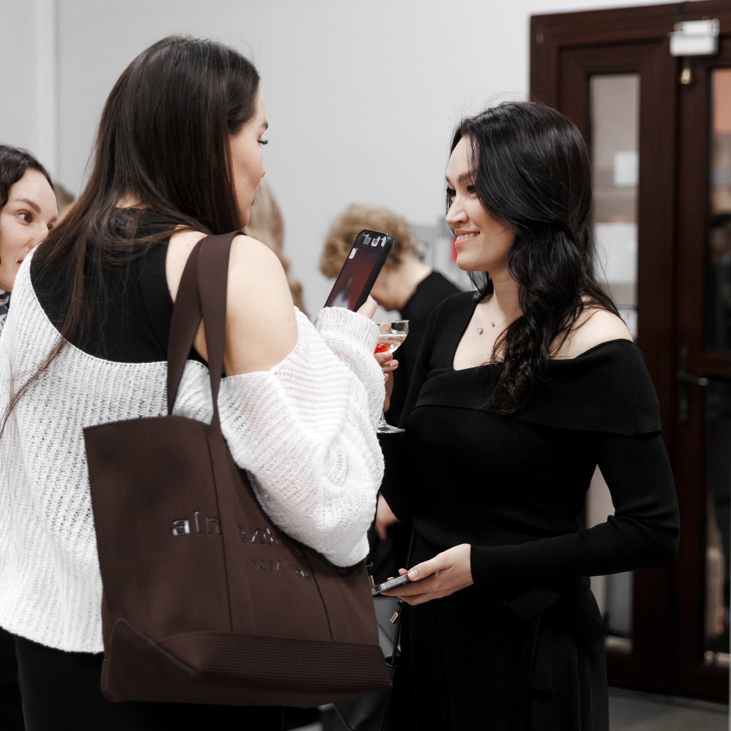 IV биеннале черно-белой фотографии MFamilia в Галерее Центра книги и графики. Организация фотовыставок в Петербурге и Москве, MFamilia (МФамилия)