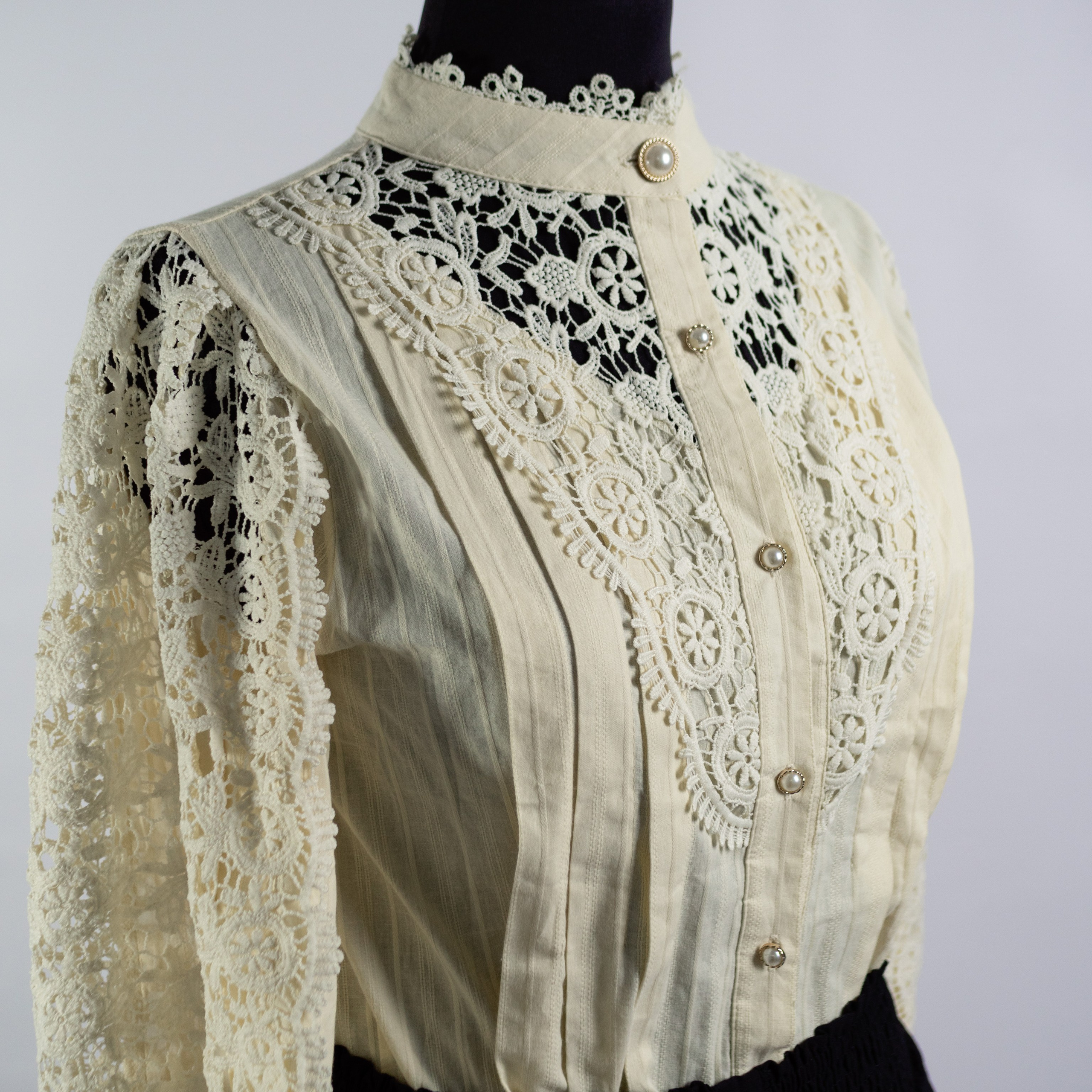 Кружевная, винтажная блузка. Размер 50.
