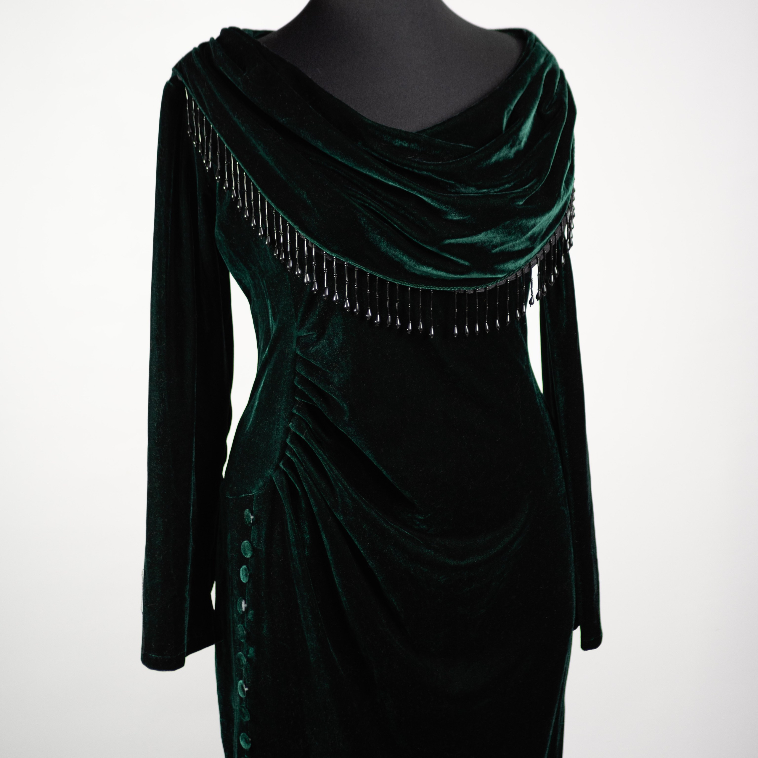 Платье бархатное.Размер 50.