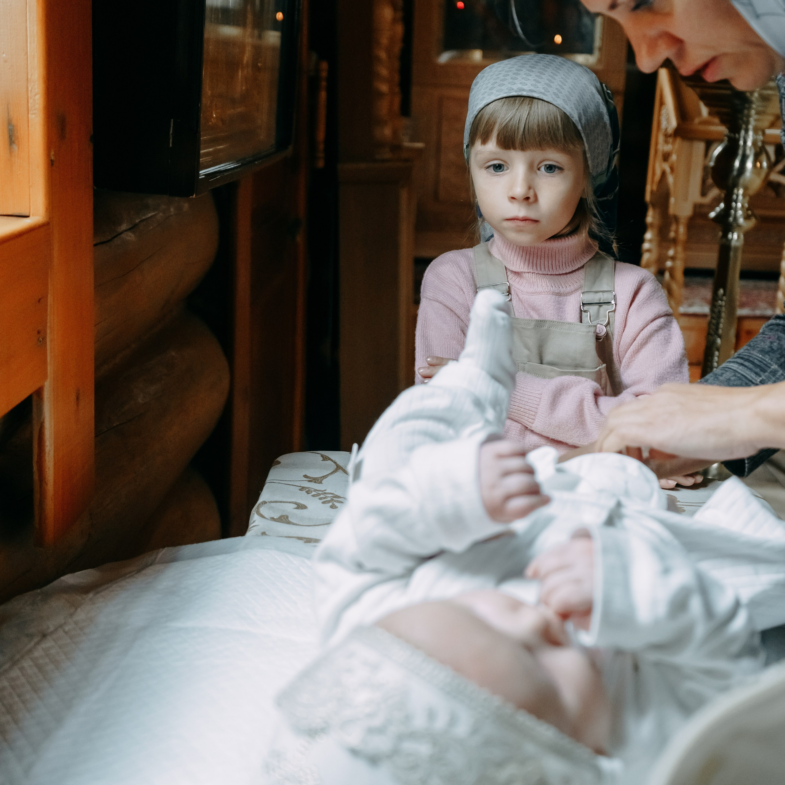 Церковные Таинства. Фотограф Надежда Сухомлина