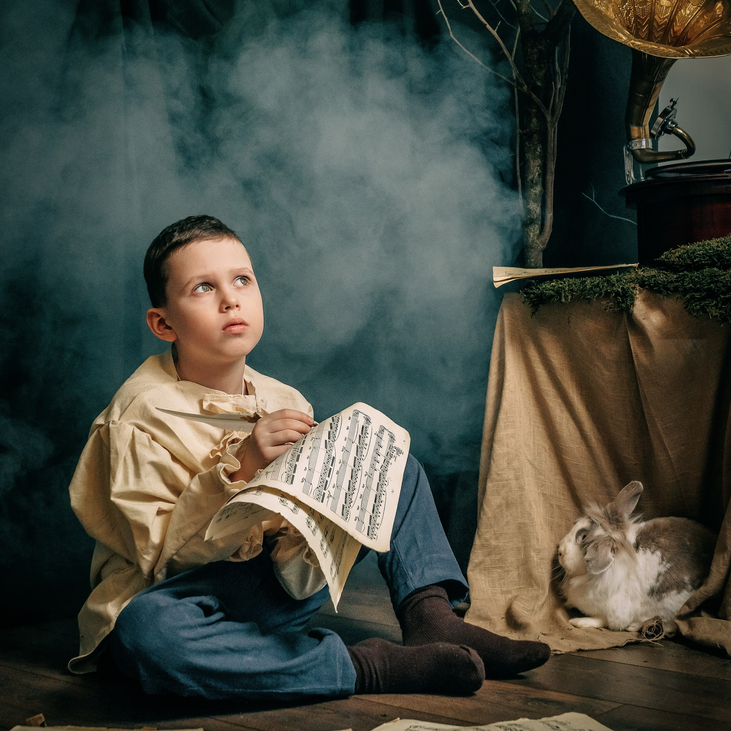 Детская фотосессия в костюмах. Фотограф Надежда Сухомлина