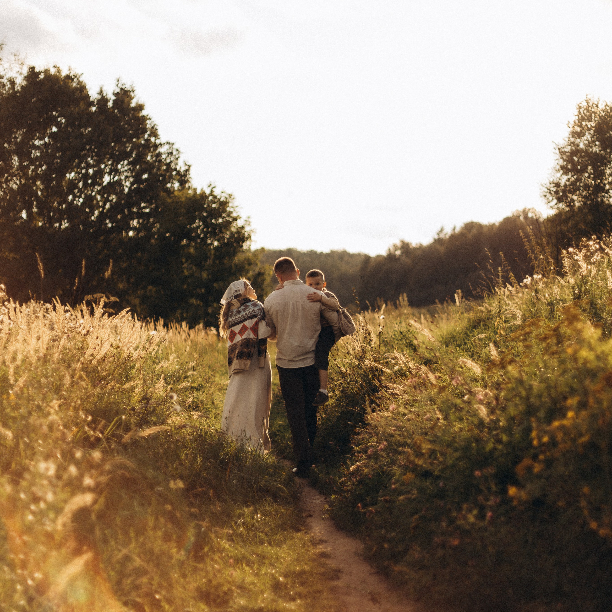 Лиза, Витя и Мирон