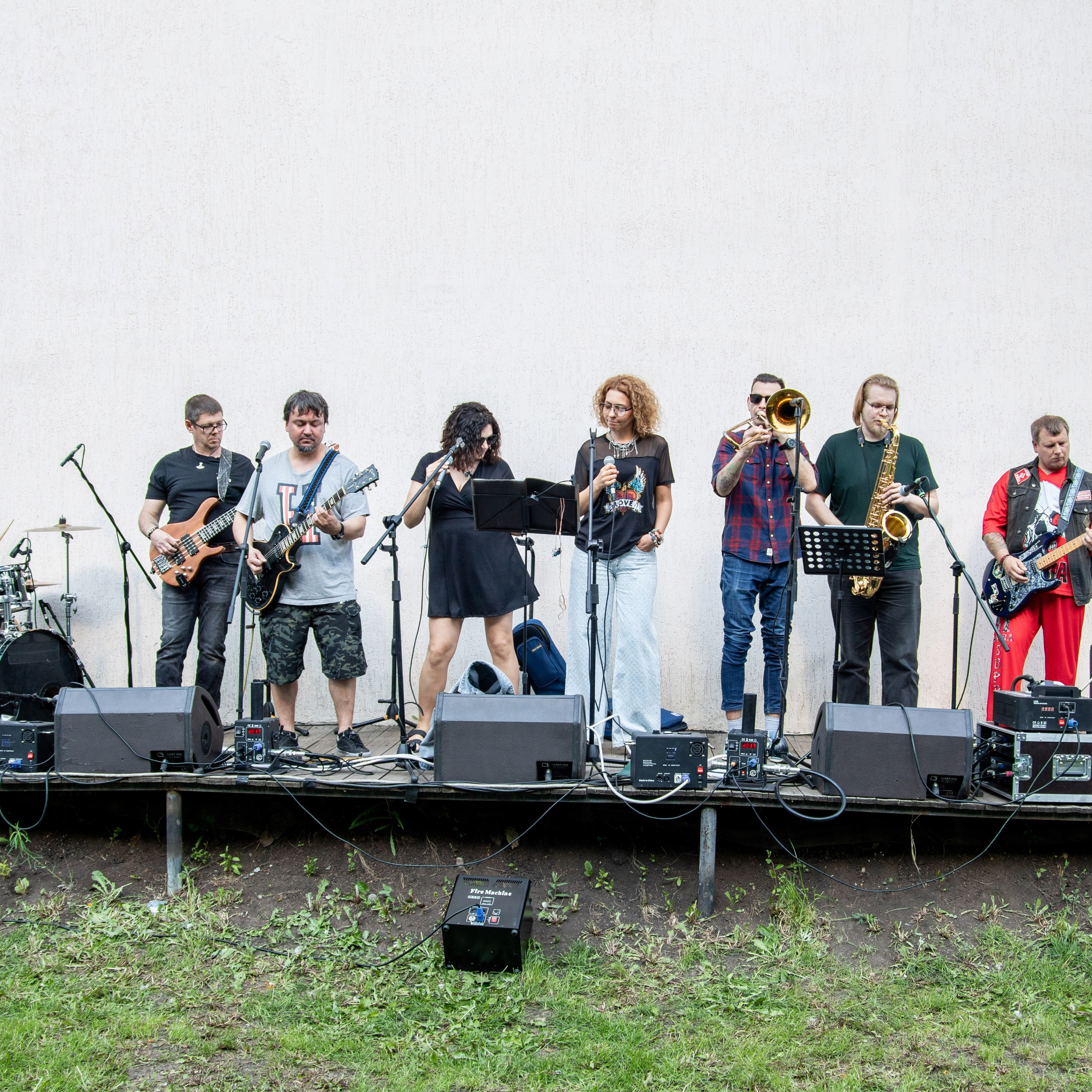 Открытие мотосезона 2025 при участие Cover Band «НАШ ФОРМАТ»