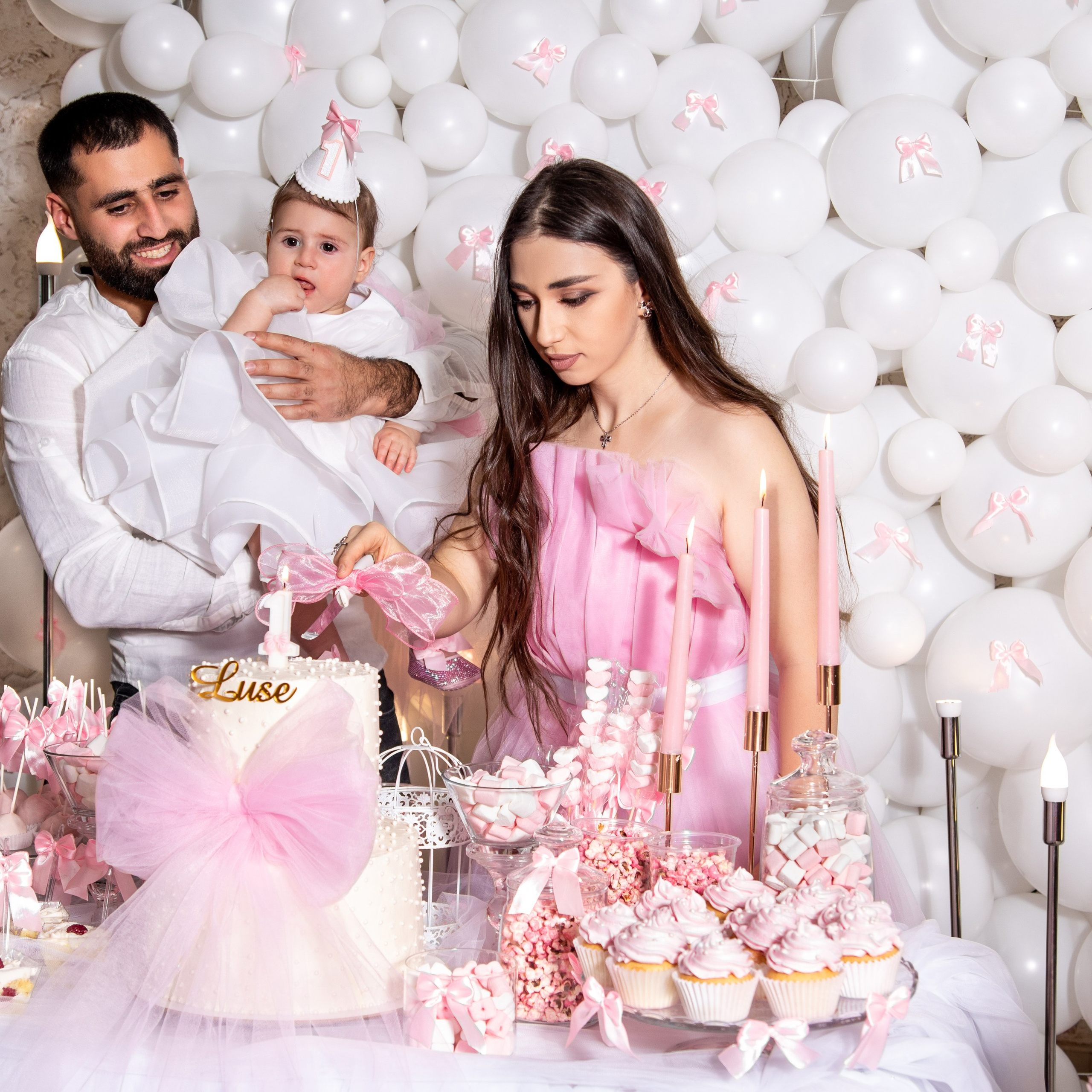 Ресторан Чудесный дом. День рождение.