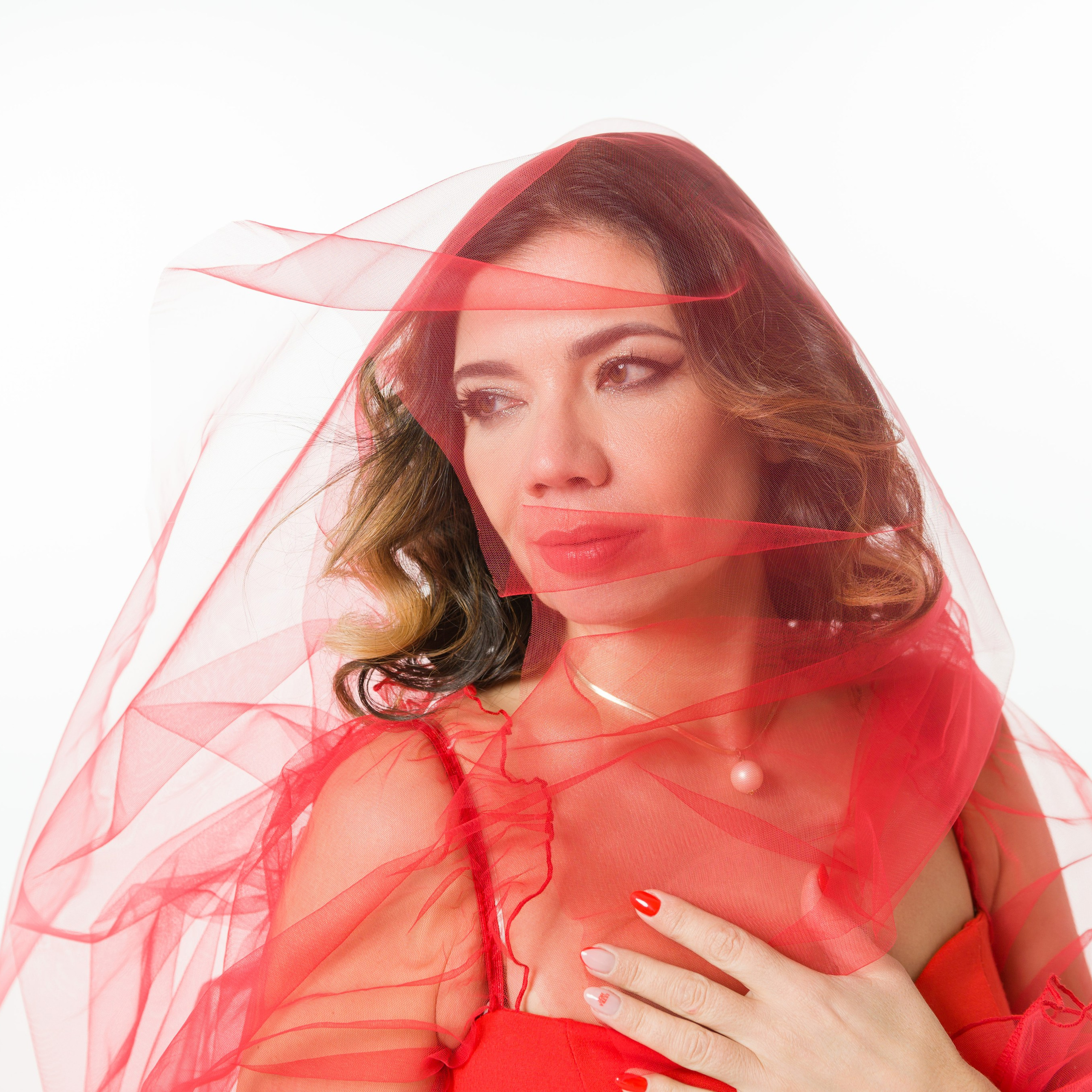 Юлия Лазарева, ведущая