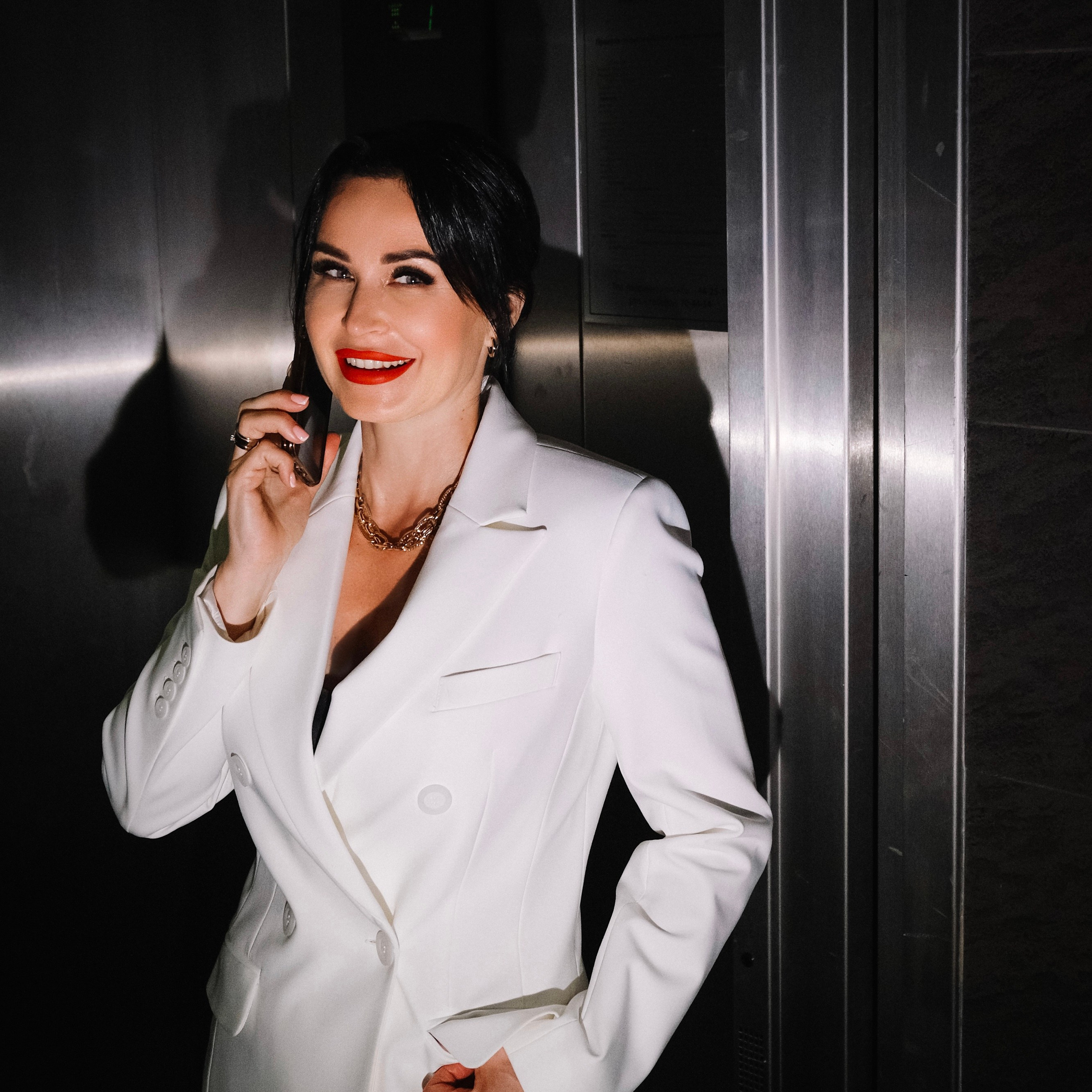 Яна финансист