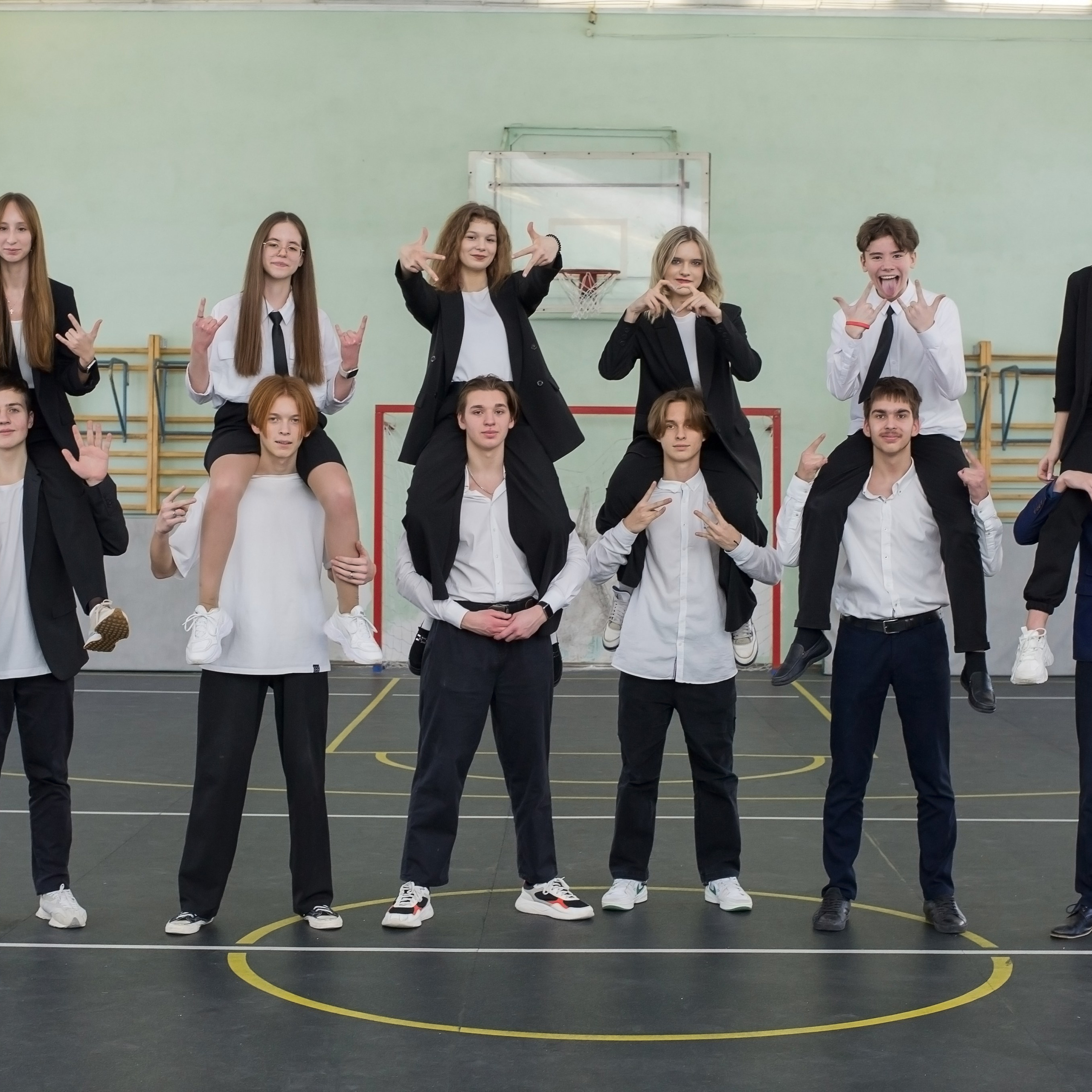 Отзывы клиентов о выпускных альбомах и частных съемках. Выпускные альбомы. Частные съемки