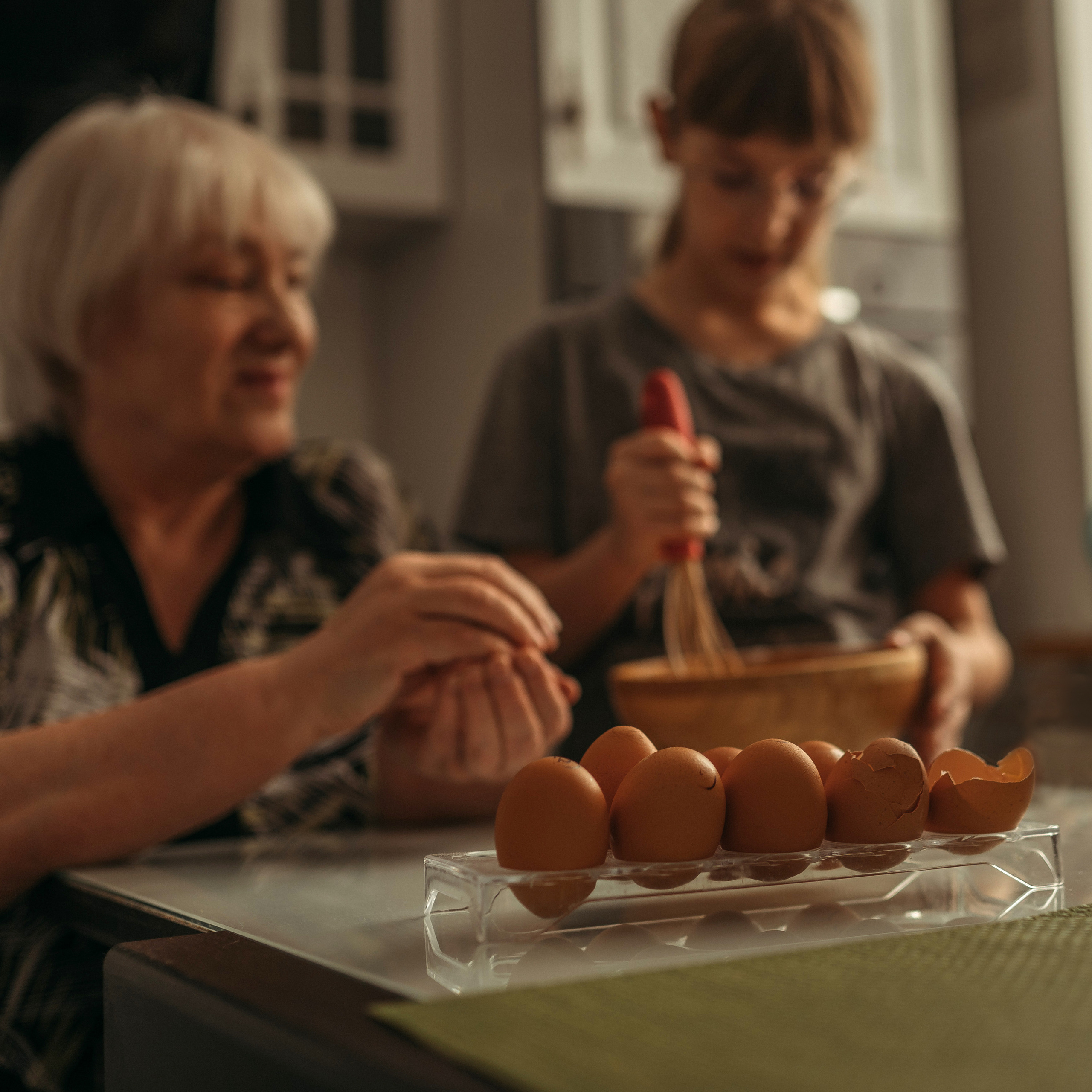 Тёплые руки бабушки