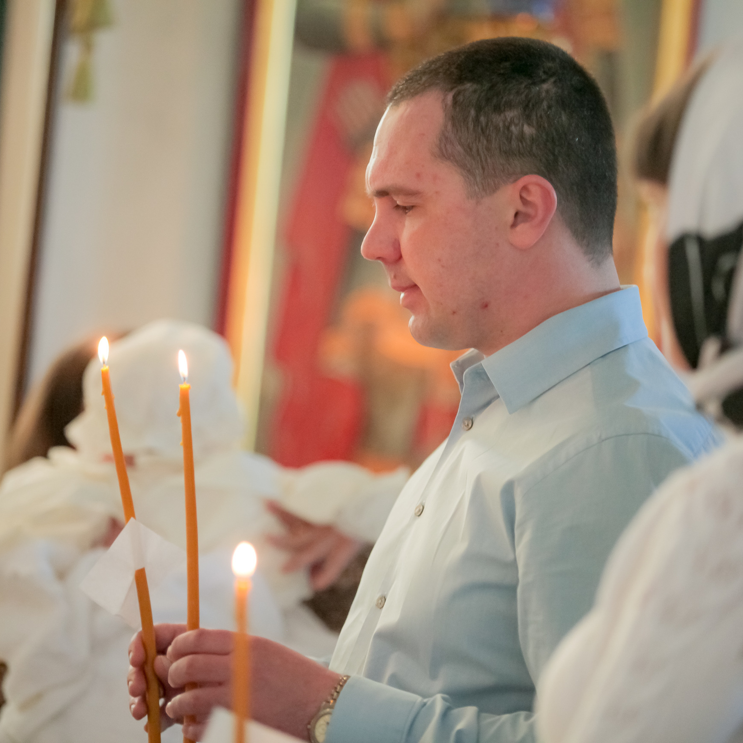 Фотограф церковных обрядов в Ростове-на-Дону. Профессиональная фото и. Максим Матвийченко и Виктория Басова профессионалы своего дела