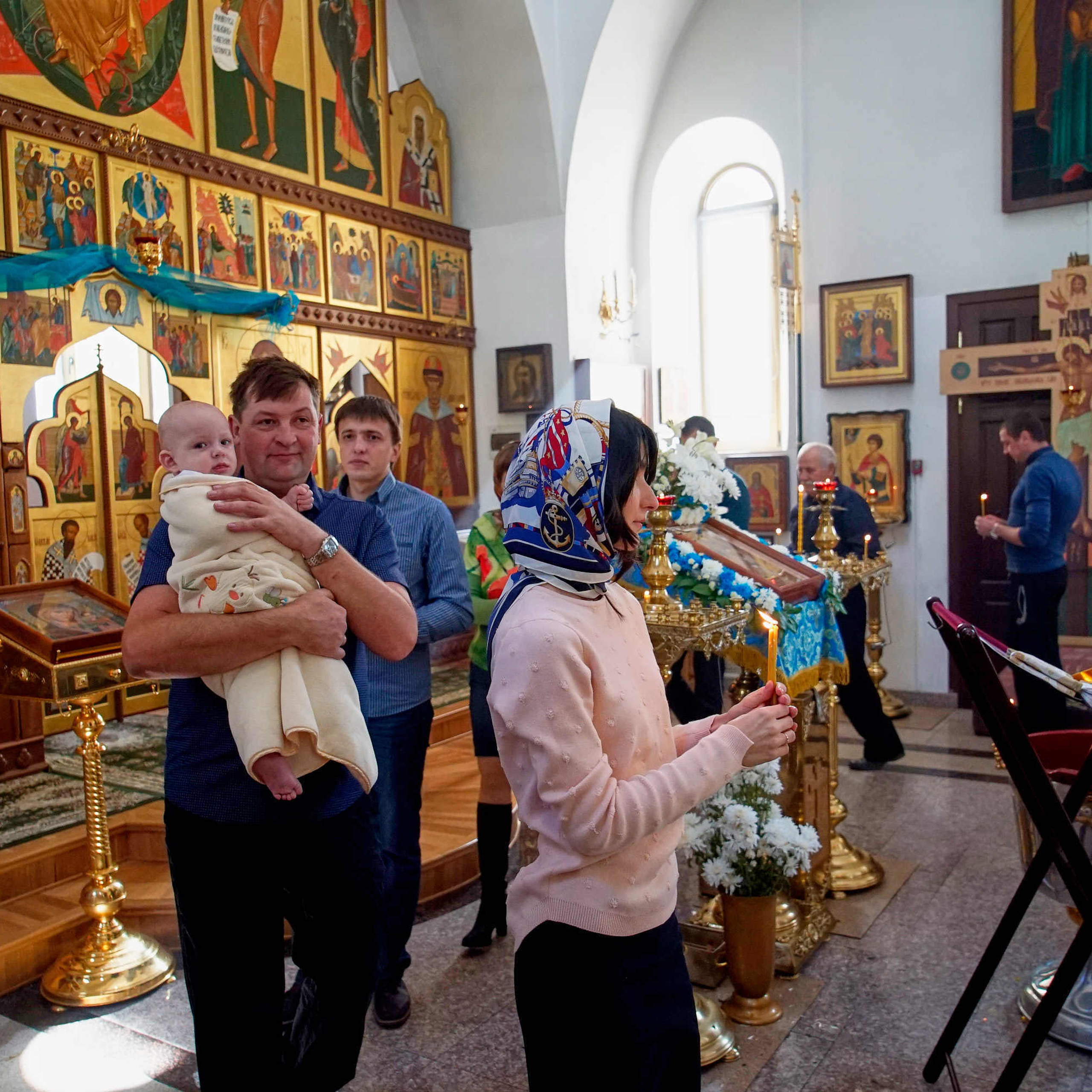 Фотограф церковных обрядов в Ростове-на-Дону. Профессиональная фото и. Максим Матвийченко и Виктория Басова профессионалы своего дела