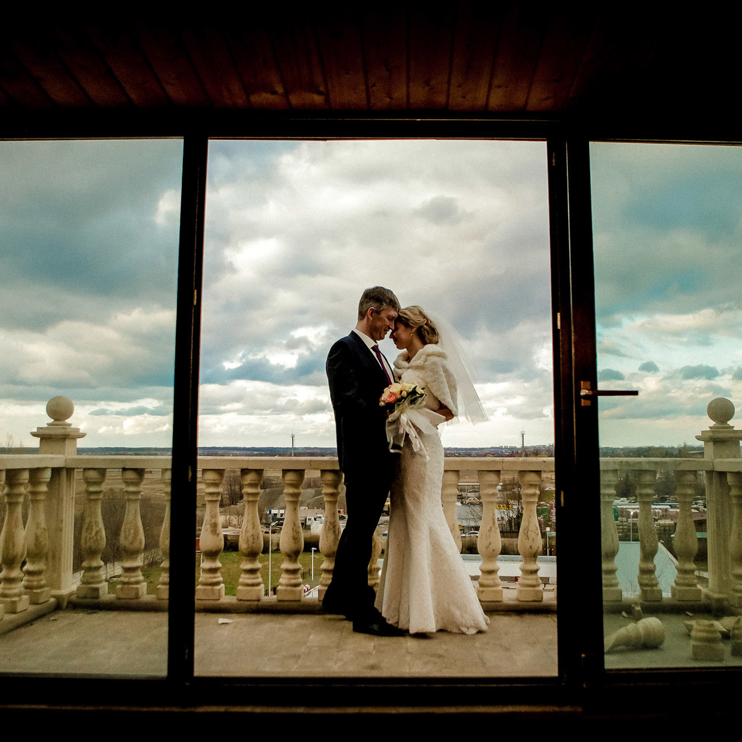 Свадебный фотограф в Ростове-на-Дону. Свадебная фотография в Ростове-н. Максим Матвийченко и Виктория Басова профессионалы своего дела