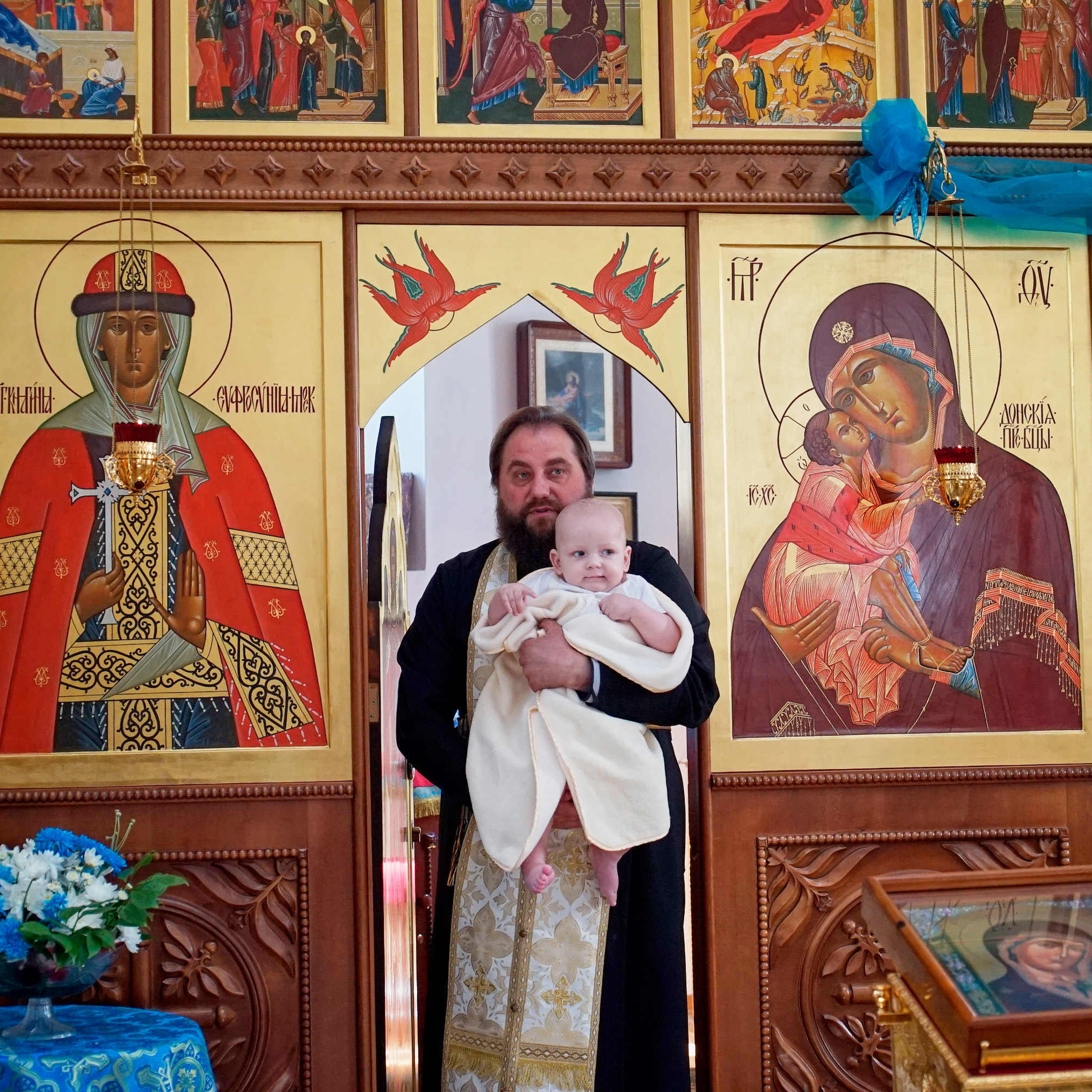 Фотограф церковных обрядов в Ростове-на-Дону. Профессиональная фото и. Максим Матвийченко и Виктория Басова профессионалы своего дела