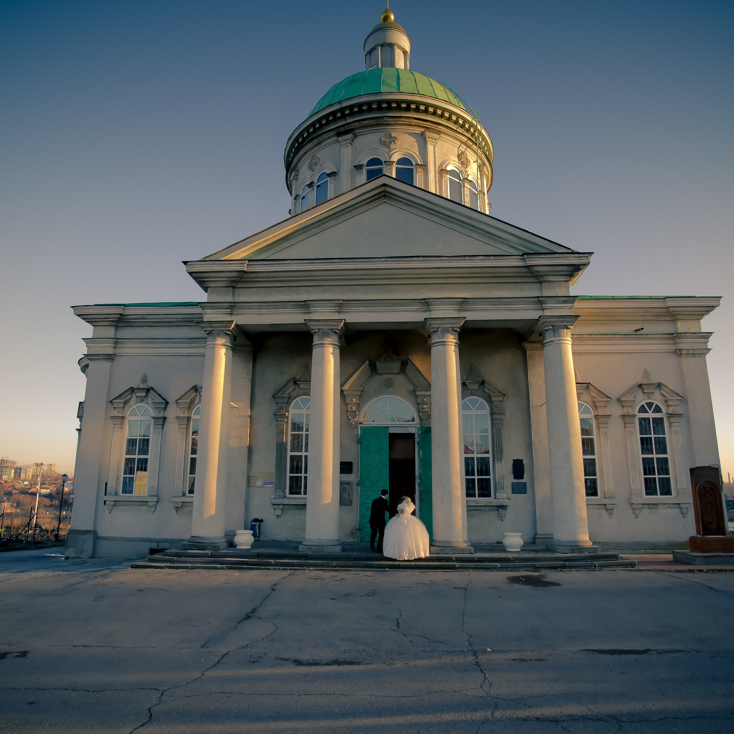 Photographer of church rites. Professional photo and video shooting of. Max Matvich and Victoria Basova are professionals in their field