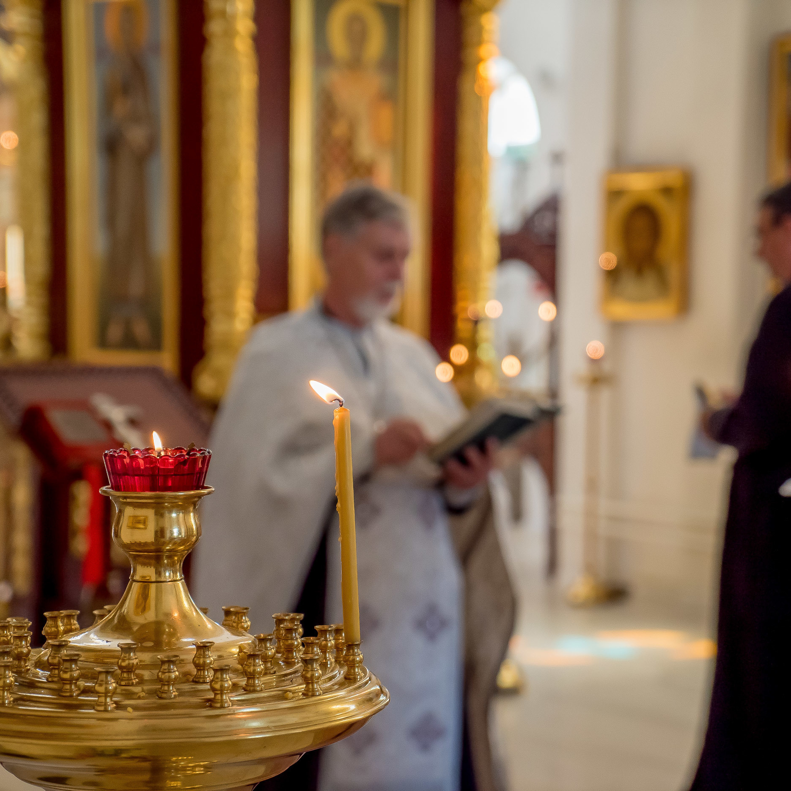 Photographer of church rites. Professional photo and video shooting of. Max Matvich and Victoria Basova are professionals in their field