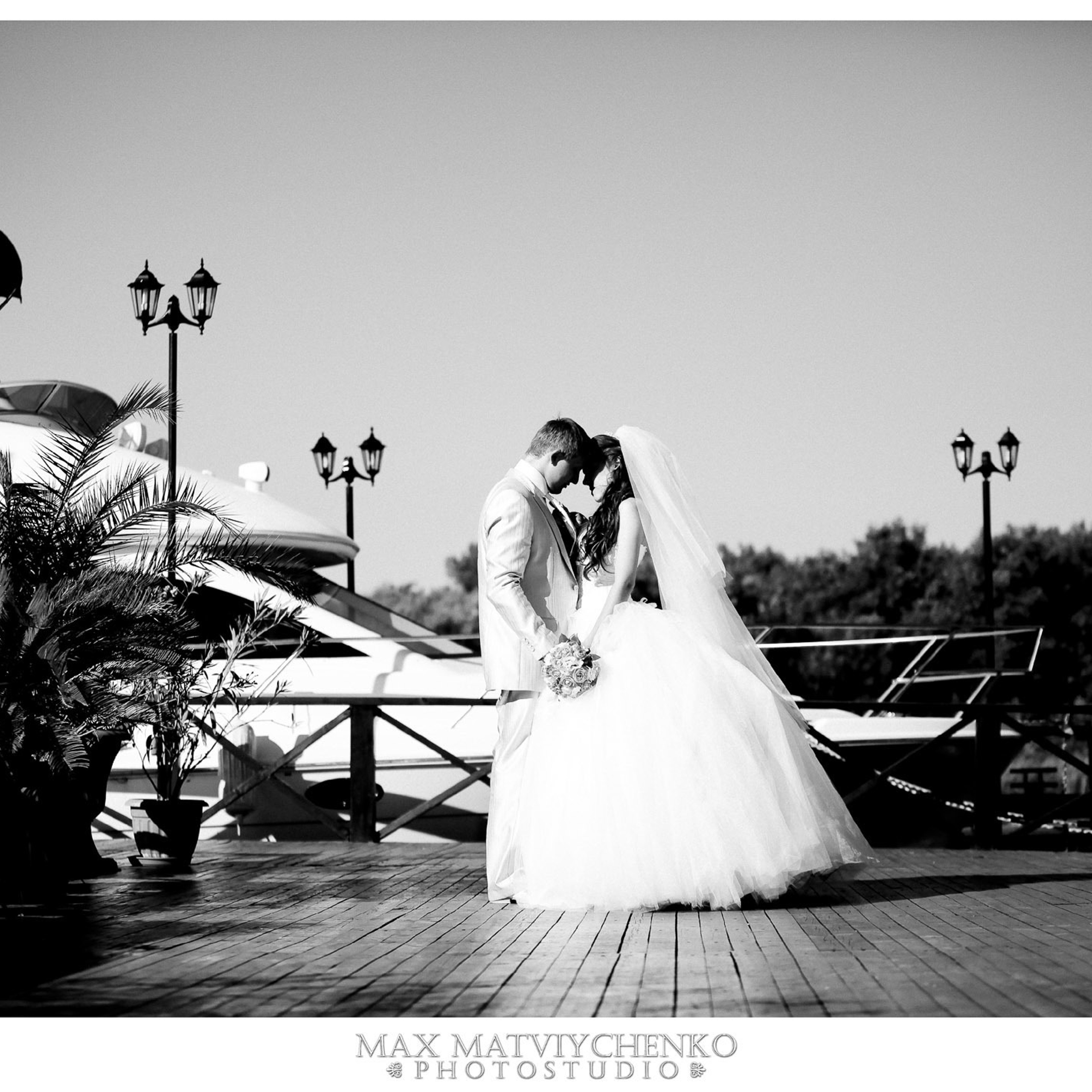 Свадебный фотограф в Ростове-на-Дону. Свадебная фотография в Ростове-н. Максим Матвийченко и Виктория Басова профессионалы своего дела