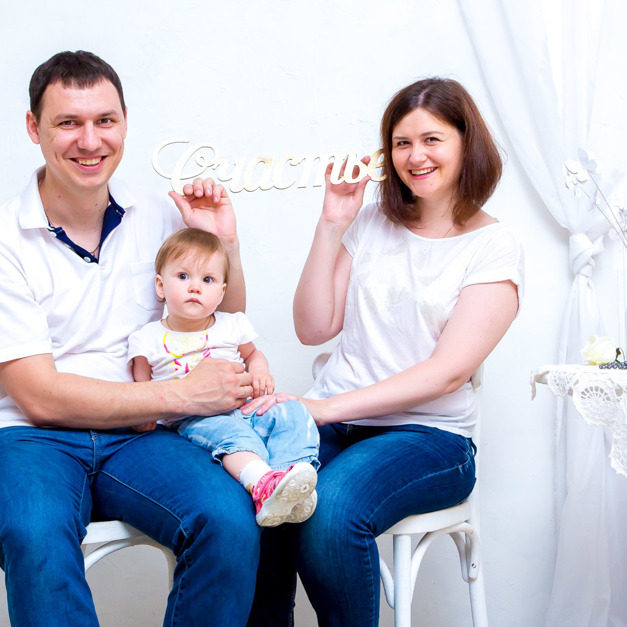 Семейные и детские фотосессии от студии фотографии "Love Story". Максим Матвийченко и Виктория Басова профессионалы своего дела