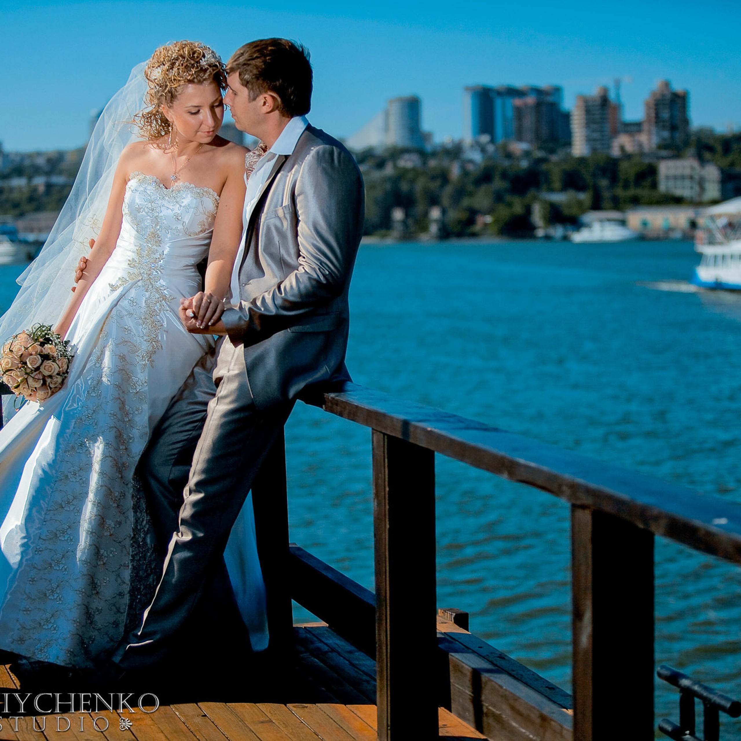 Свадебный фотограф в Ростове-на-Дону. Свадебная фотография в Ростове-н. Максим Матвийченко и Виктория Басова профессионалы своего дела