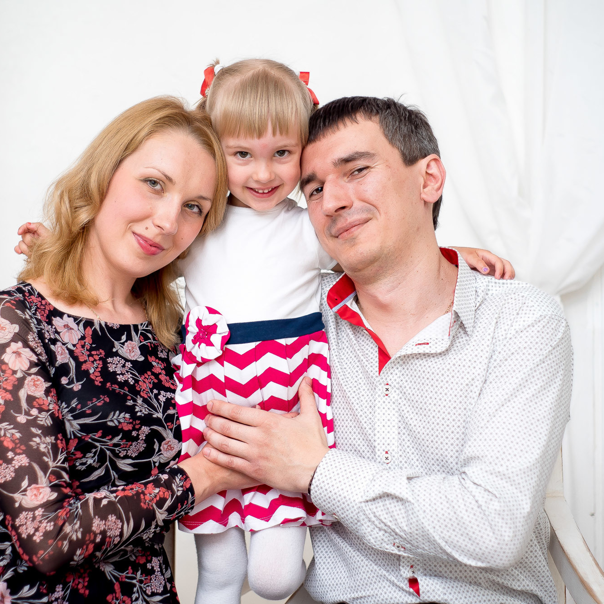 Семейные и детские фотосессии от студии фотографии "Love Story". Максим Матвийченко и Виктория Басова профессионалы своего дела