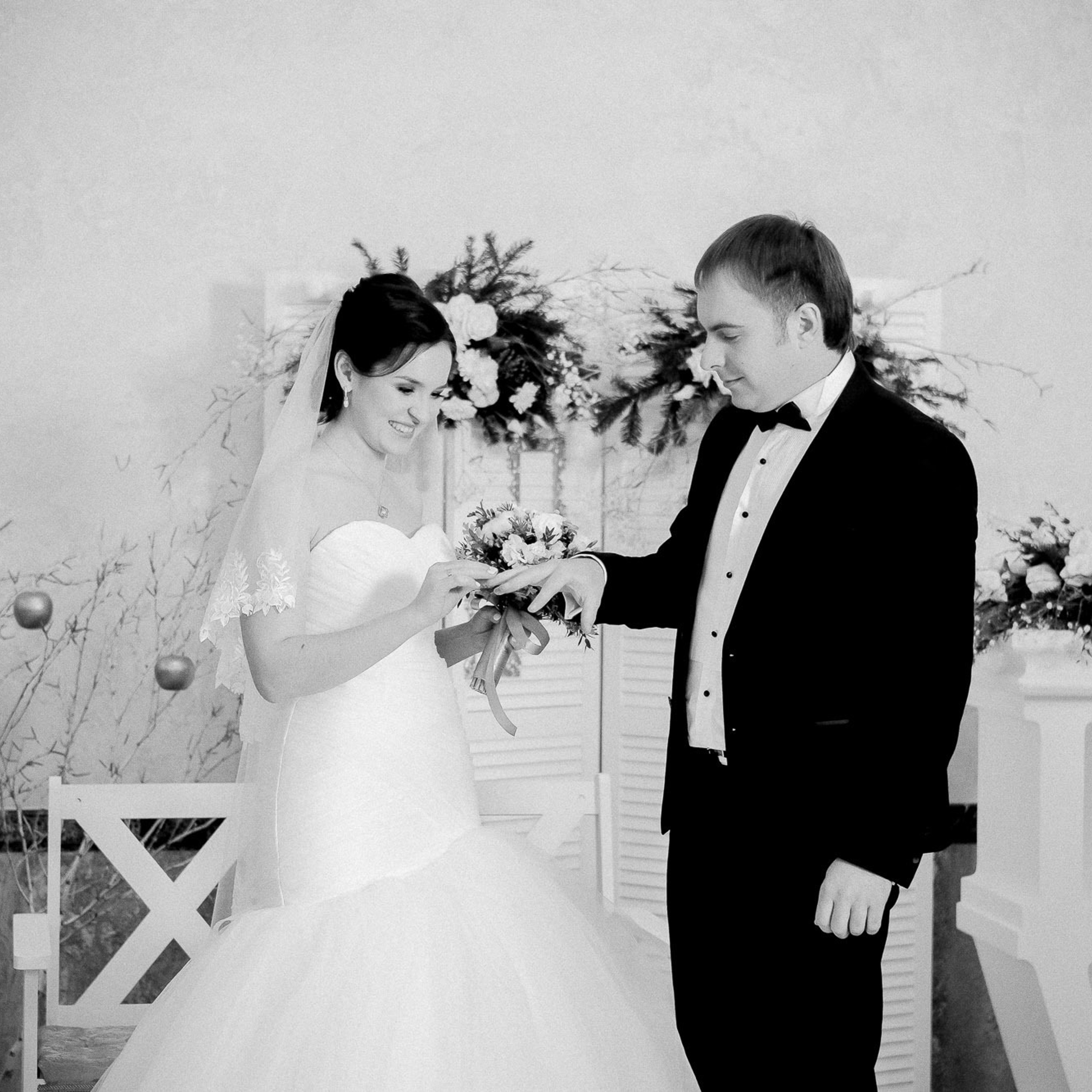 Свадебный фотограф в Ростове-на-Дону. Свадебная фотография в Ростове-н. Максим Матвийченко и Виктория Басова профессионалы своего дела