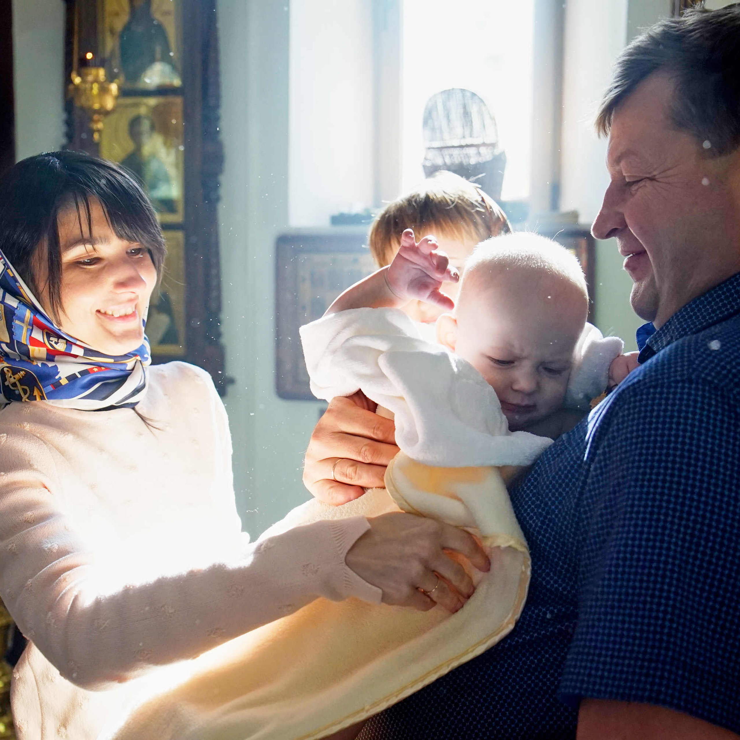 Фотограф церковных обрядов в Ростове-на-Дону. Профессиональная фото и. Максим Матвийченко и Виктория Басова профессионалы своего дела