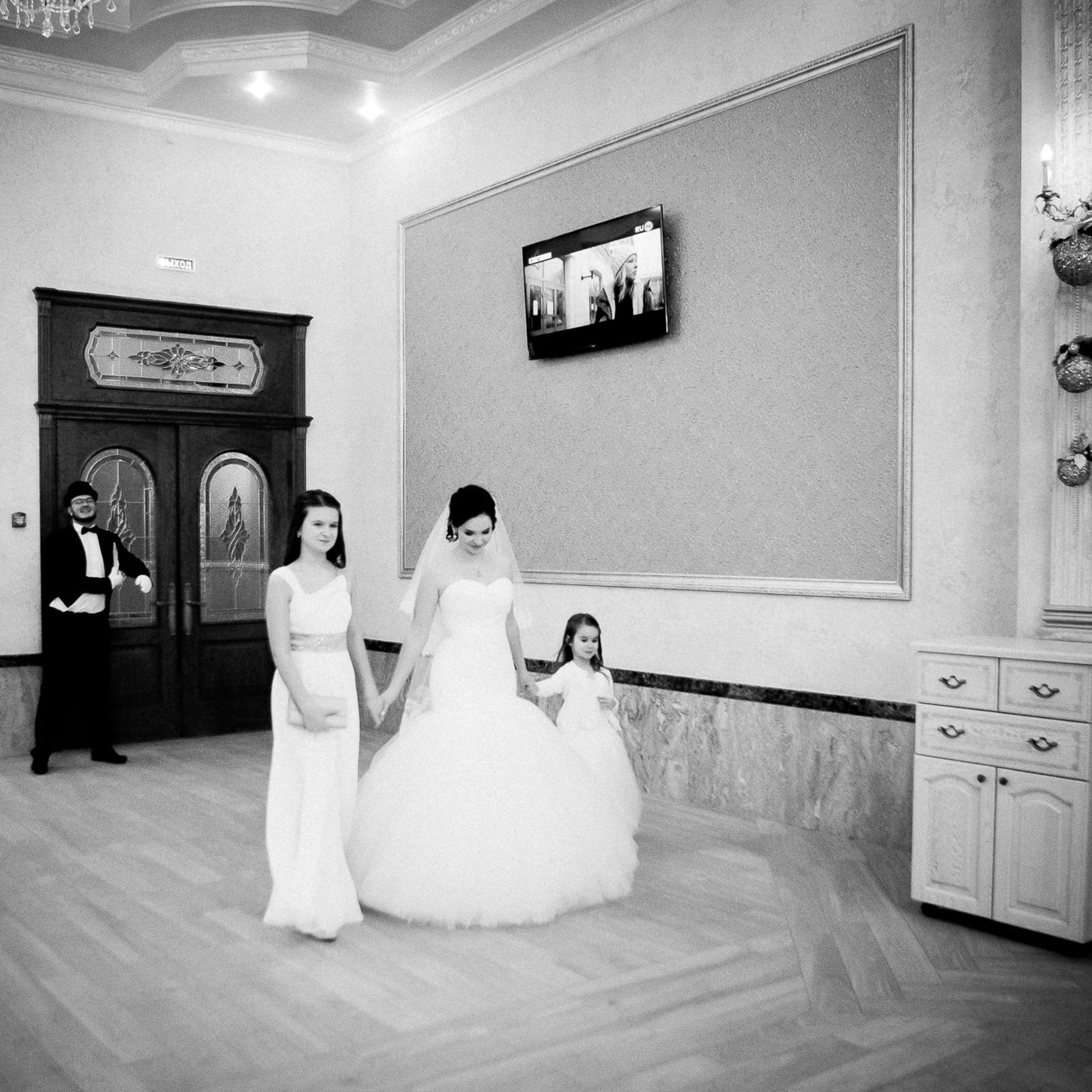 Свадебный фотограф в Ростове-на-Дону. Свадебная фотография в Ростове-н. Максим Матвийченко и Виктория Басова профессионалы своего дела