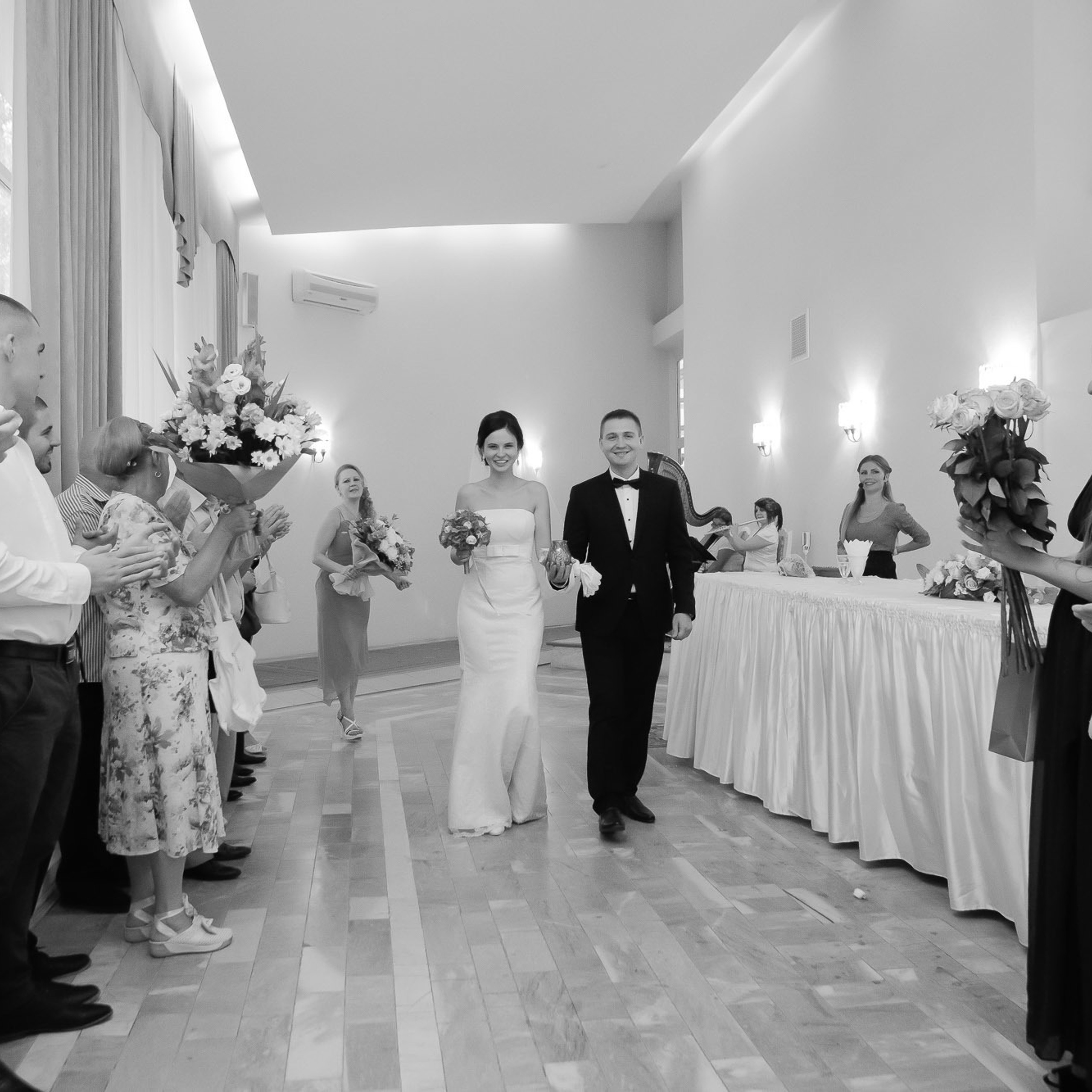 Свадебный фотограф в Ростове-на-Дону. Свадебная фотография в Ростове-н. Максим Матвийченко и Виктория Басова профессионалы своего дела