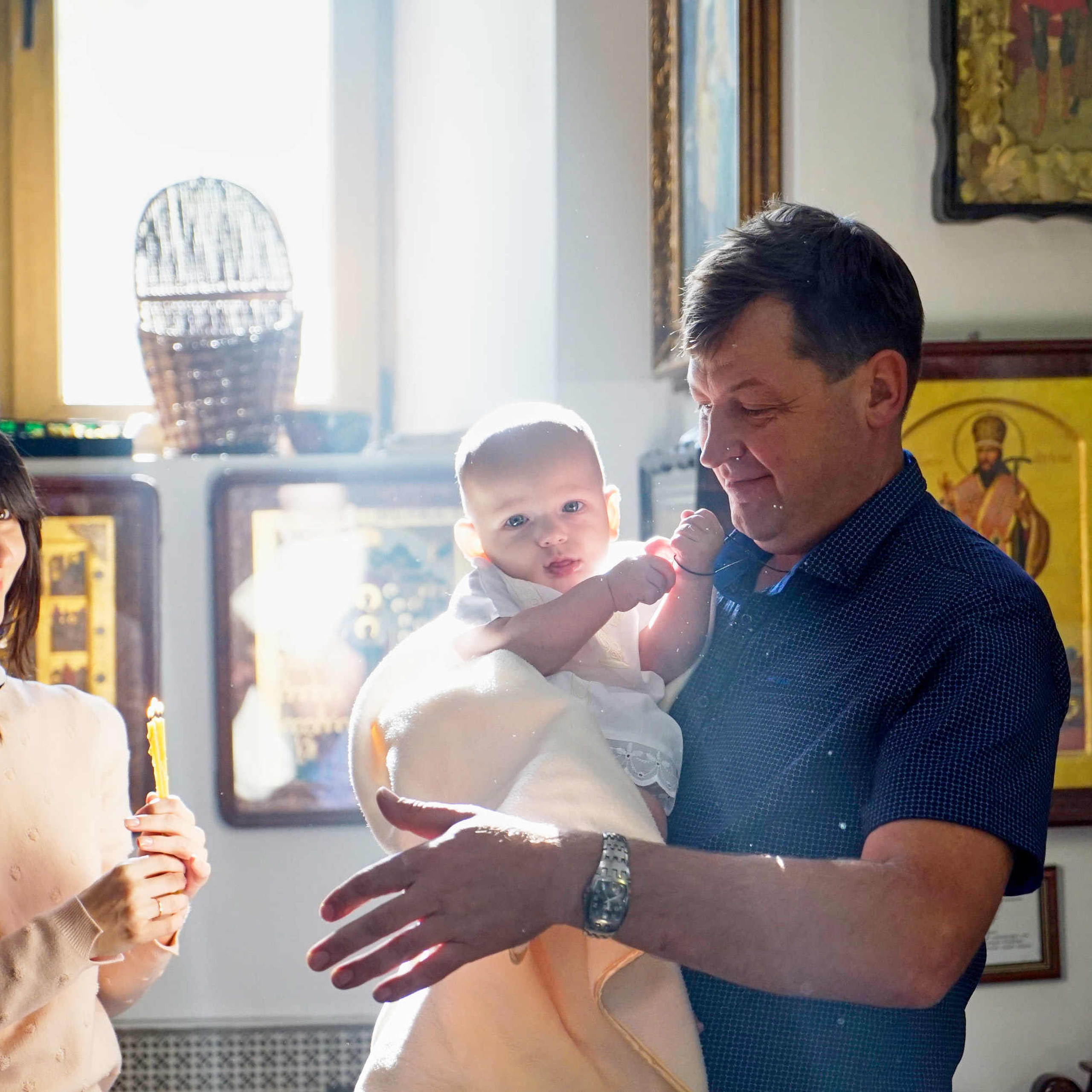 Фотограф церковных обрядов в Ростове-на-Дону. Профессиональная фото и. Максим Матвийченко и Виктория Басова профессионалы своего дела