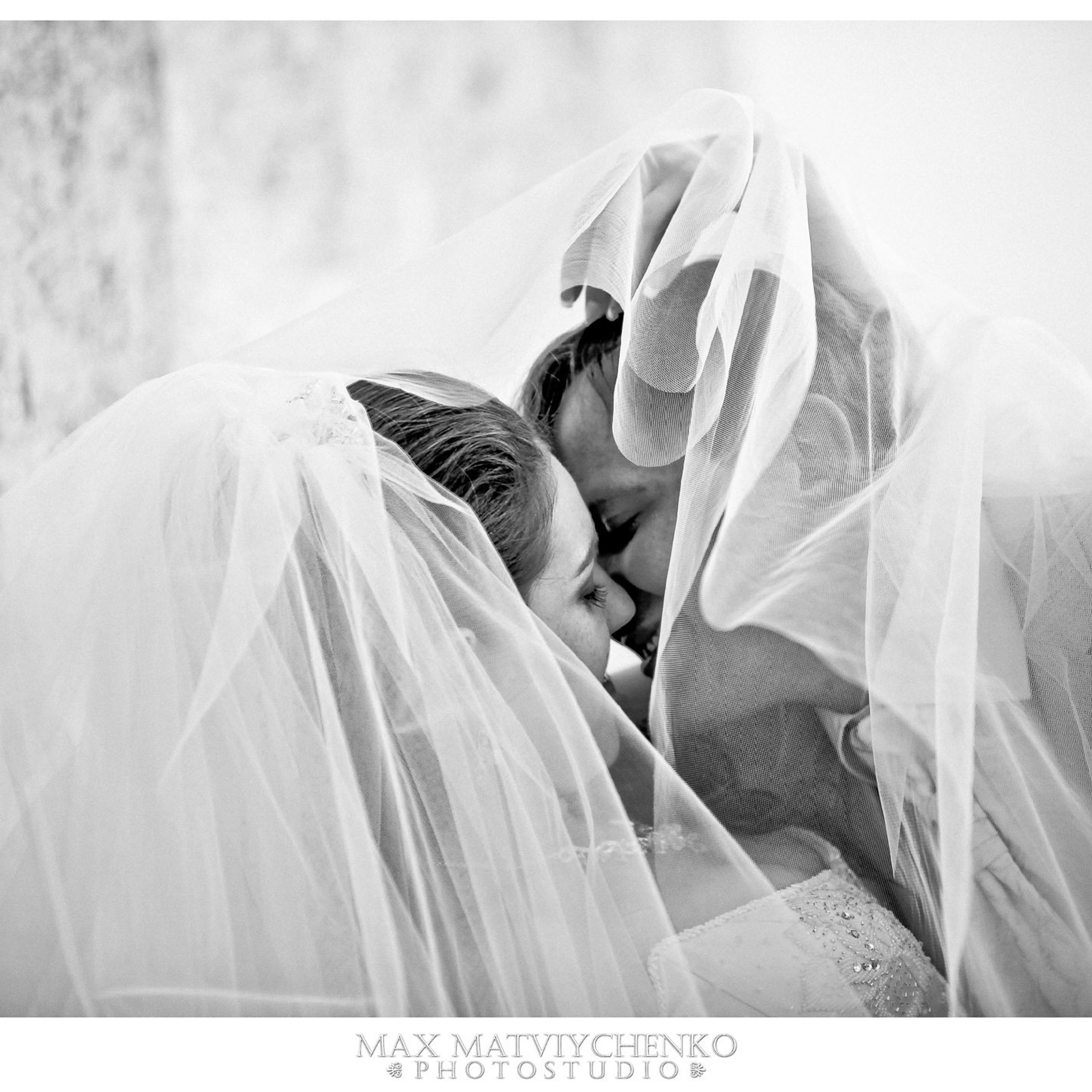 Свадебный фотограф в Ростове-на-Дону. Свадебная фотография в Ростове-н. Максим Матвийченко и Виктория Басова профессионалы своего дела