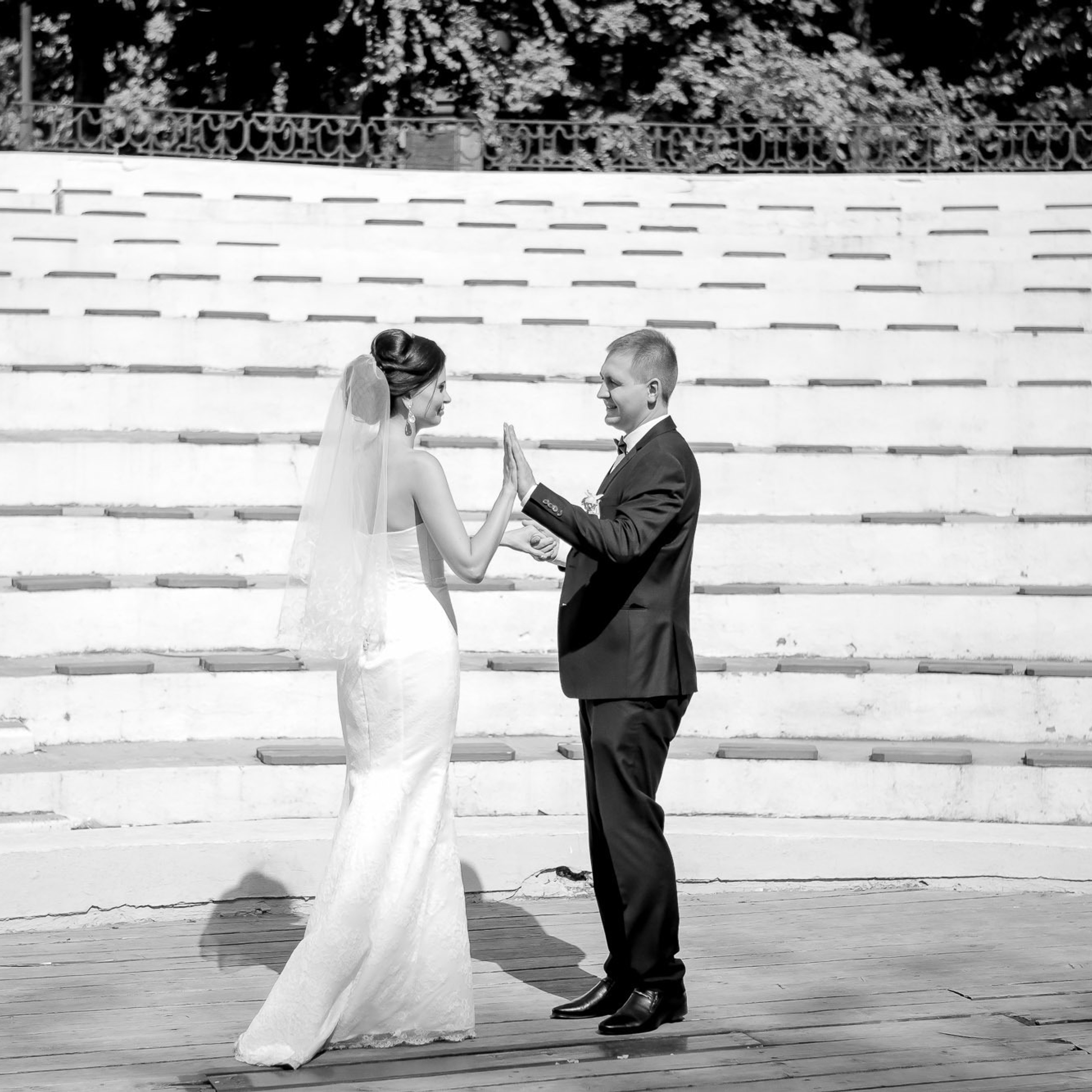 Свадебный фотограф в Ростове-на-Дону. Свадебная фотография в Ростове-н. Максим Матвийченко и Виктория Басова профессионалы своего дела